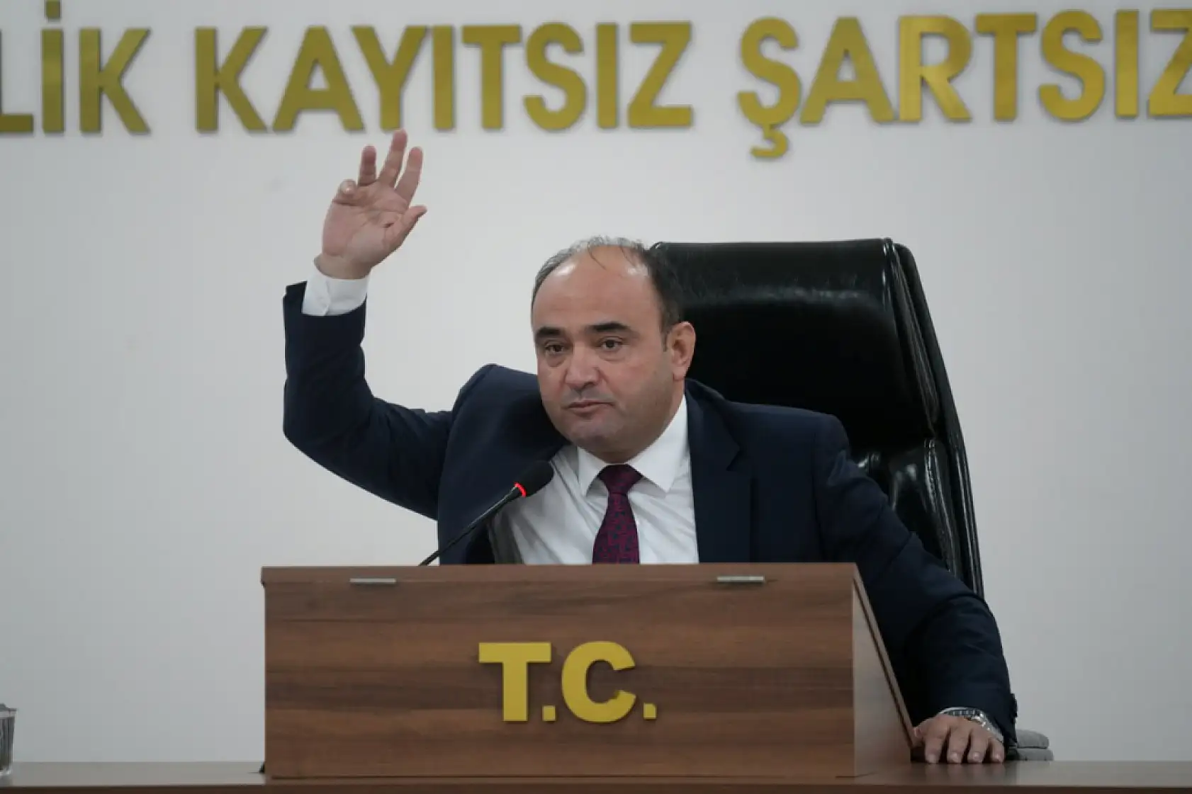 Başkan Akdenizli, Cengiz Çay'ı yad etti