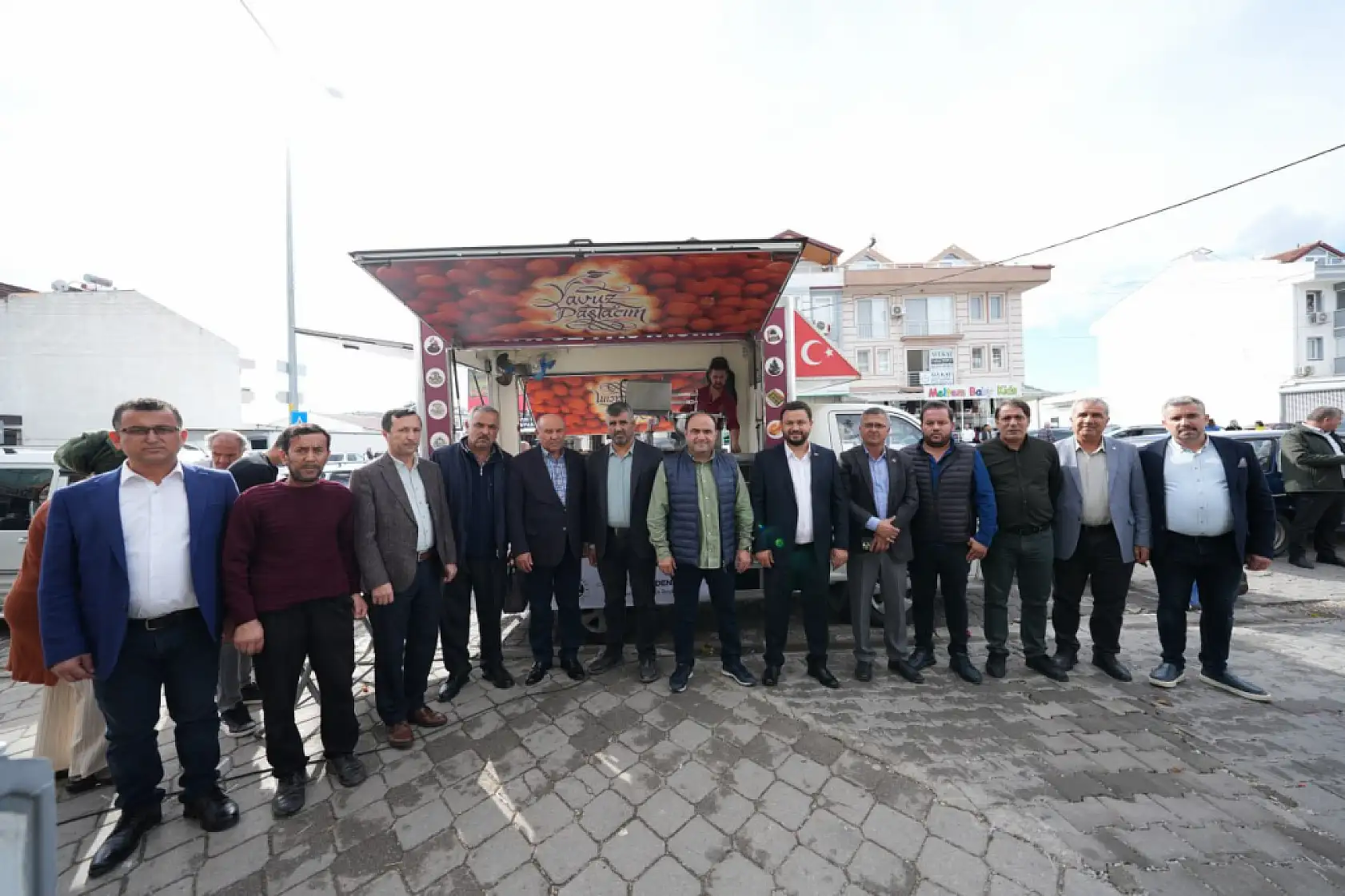 Seydikemer Belediyesi Gazze Şehitleri İçin Lokma Dağıttı