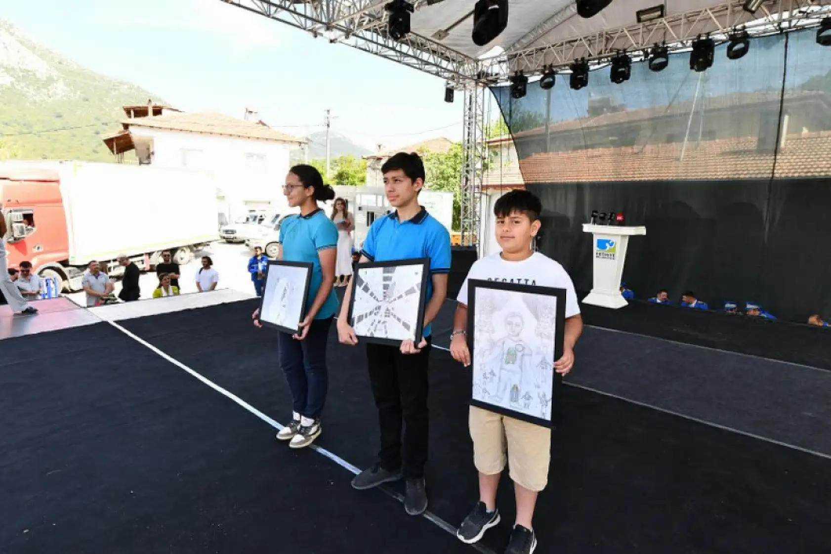 Dastar ve Kuzugöbeği Mantar Festivali Rengarenk Görüntülerle Başladı