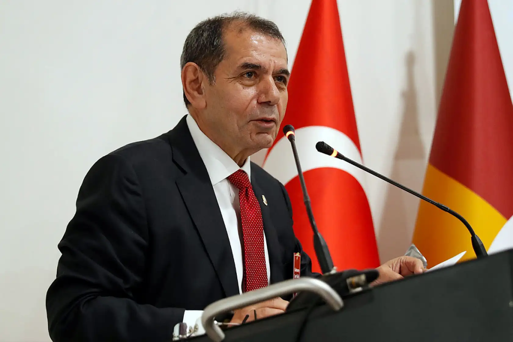 Dursun Özbek: 'Zerre samimi olduklarını düşünmüyorum'
