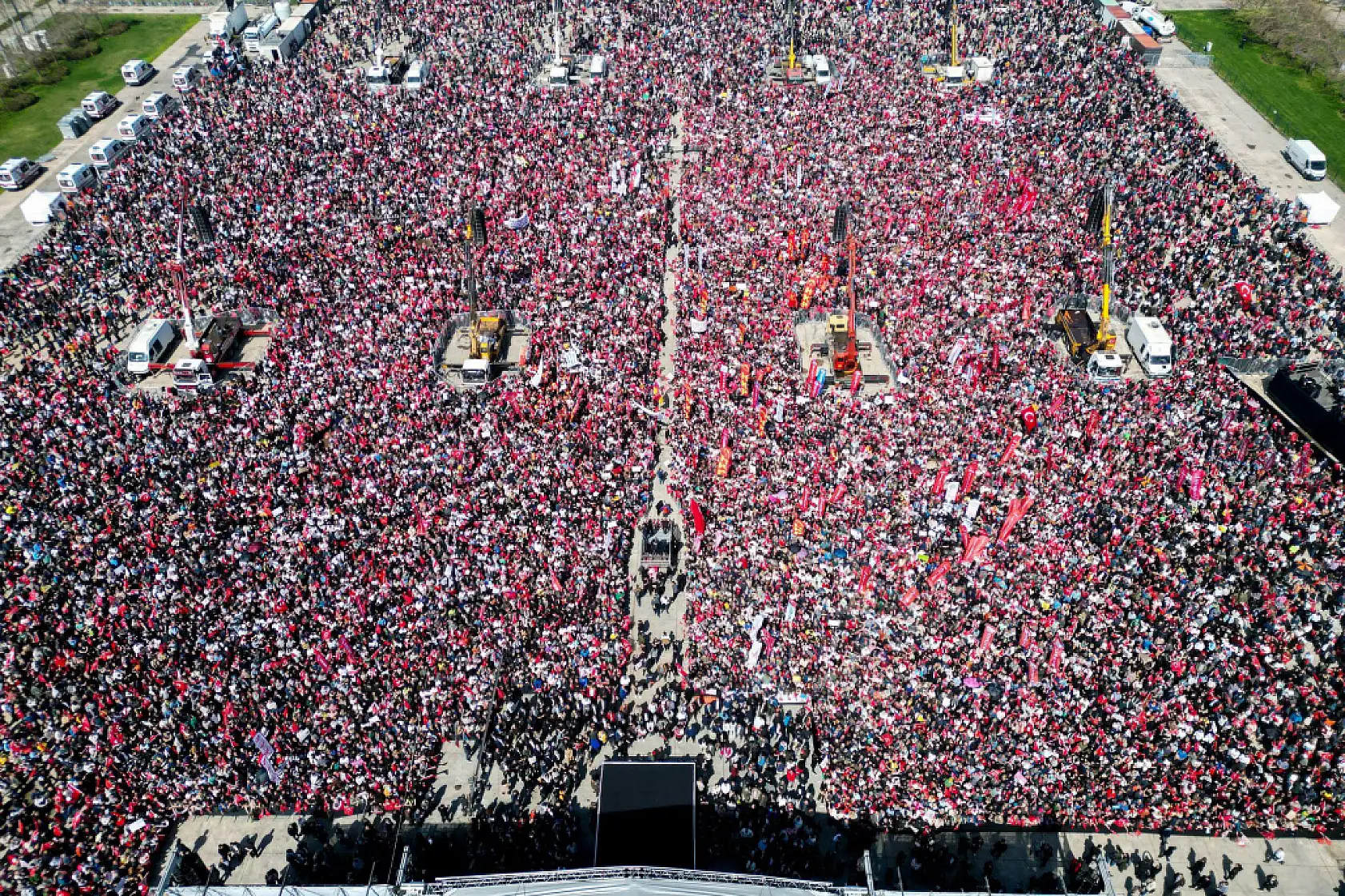 Ahmet Aras: 'Maltepe'de Adalet ve Demokrasi İçin Bir Aradayız!'