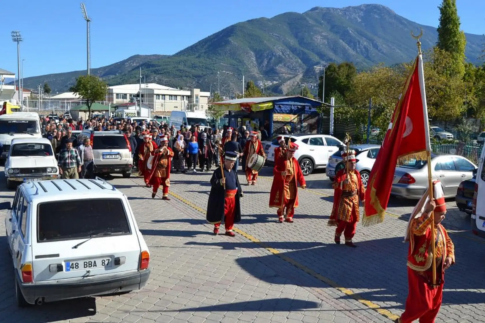 Çaylı'dan Görkemli Başvuru Töreni