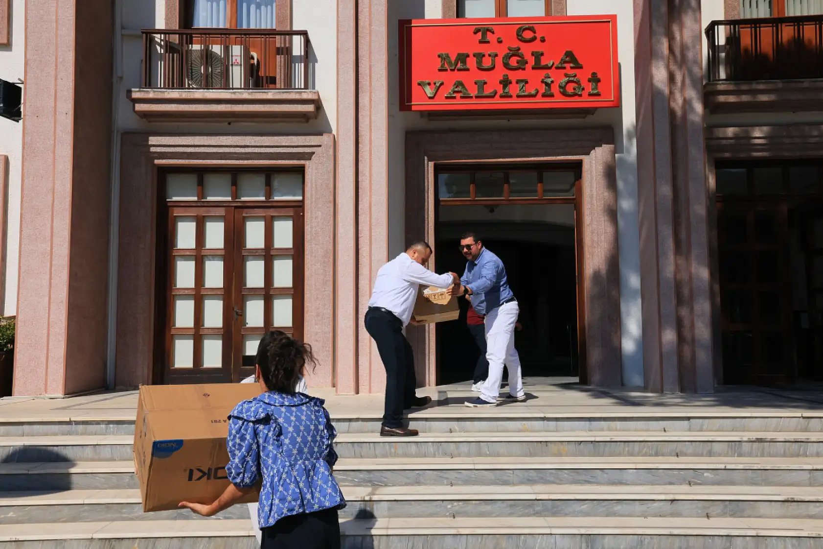 Muğla Valiliği'nde Yangın ve Tahliye Tatbikatı Gerçekleştirildi