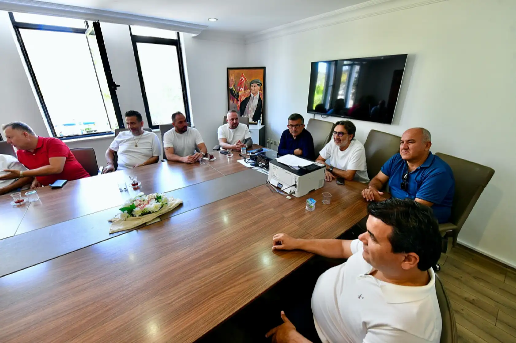 Fethiyespor Heyeti Başkan Karaca'yı Ziyaret Etti