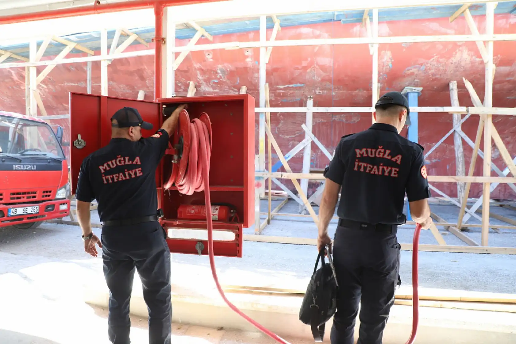 Büyükşehir'den Yangın Riskine Karşı Marinalarda Kapsamlı Denetim
