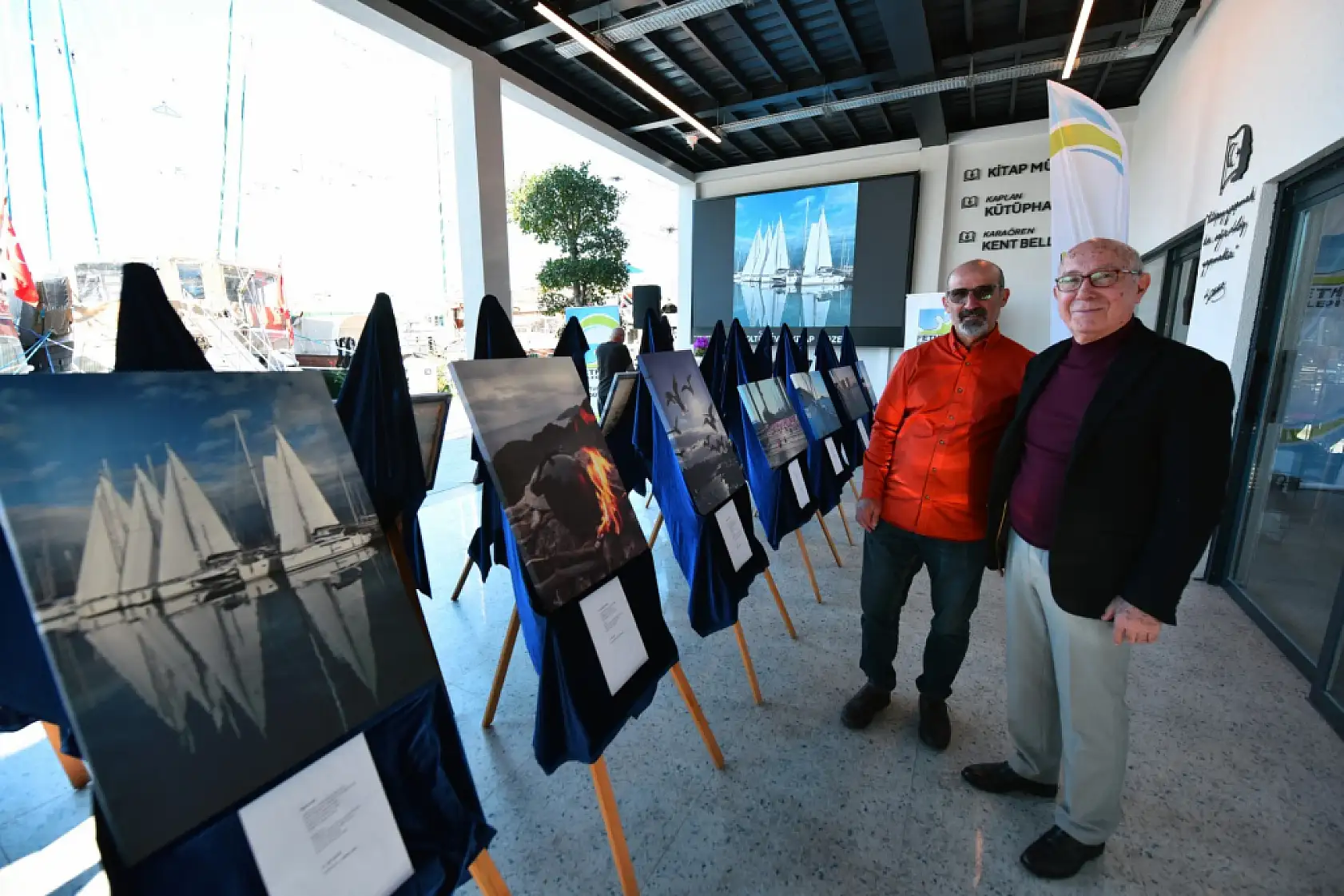 'Denizin Fethiye Yüzü' Fethiye Kültür Evi'nde sanatseverlerle buluştu