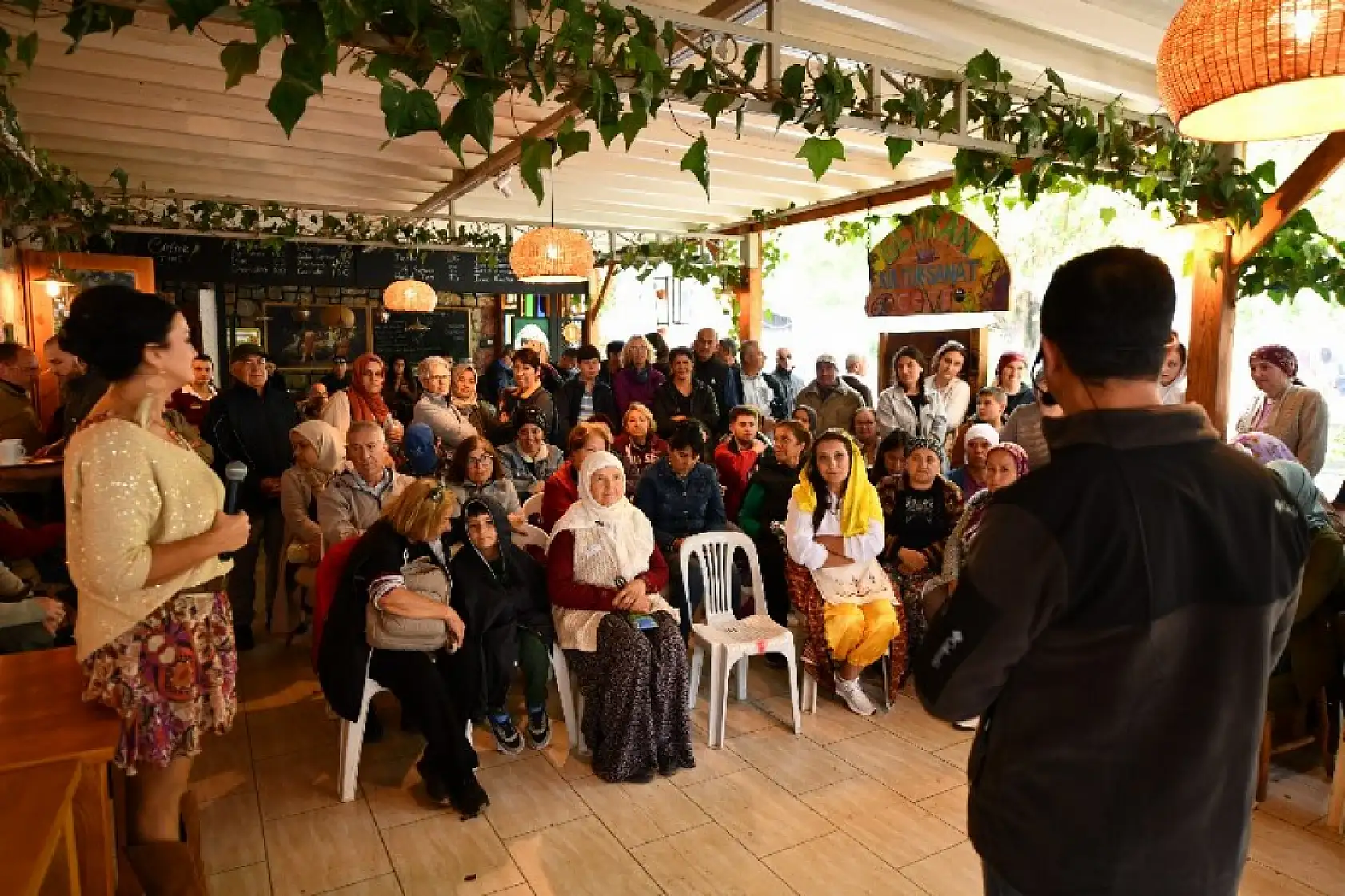 Yeşilüzümlü Festivali İkinci Gününde Yoğun İlgi Görüyor