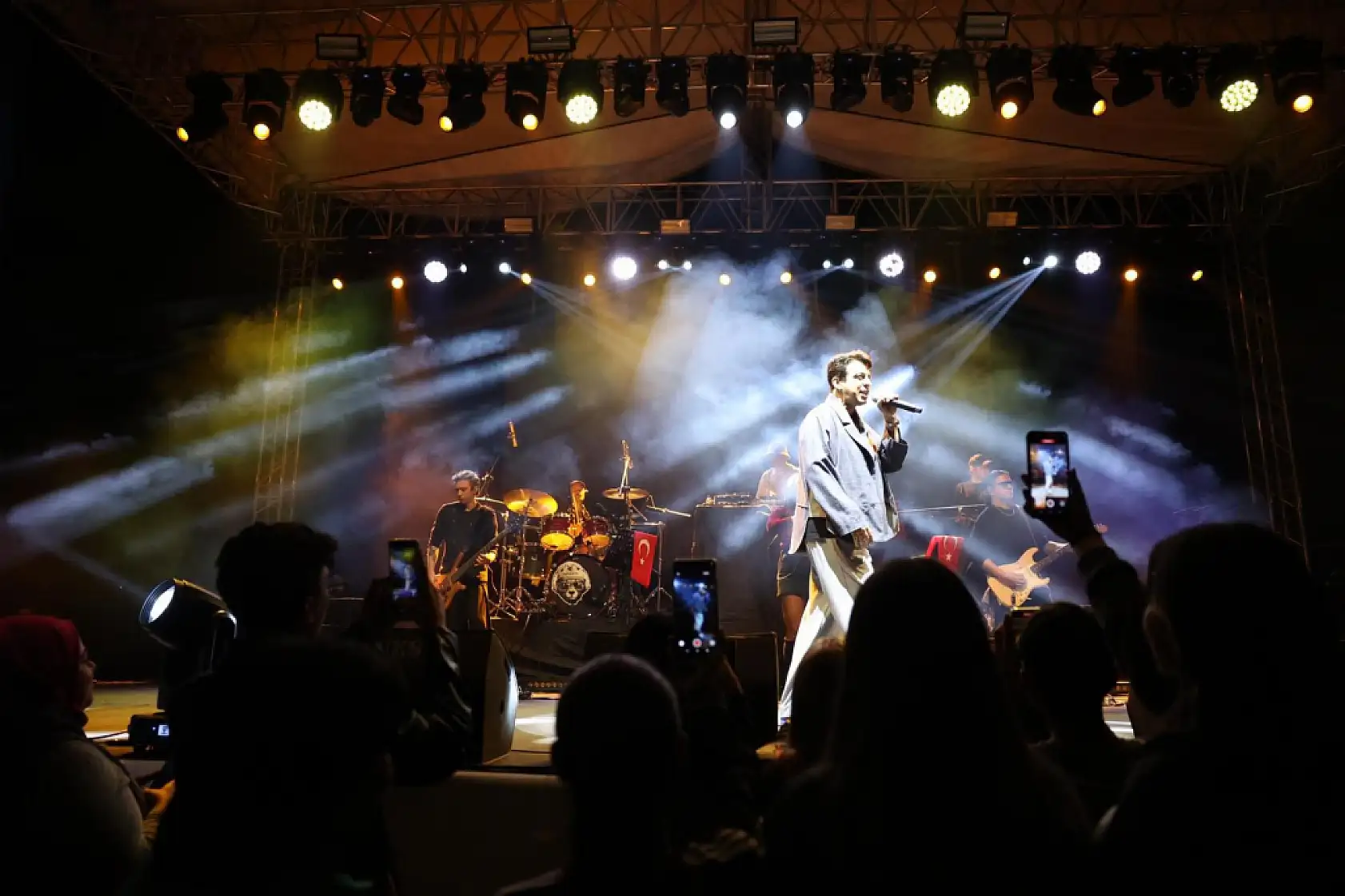 Cumhuriyet Coşkusu Muğla'da Güneş Gibi Parla'dı