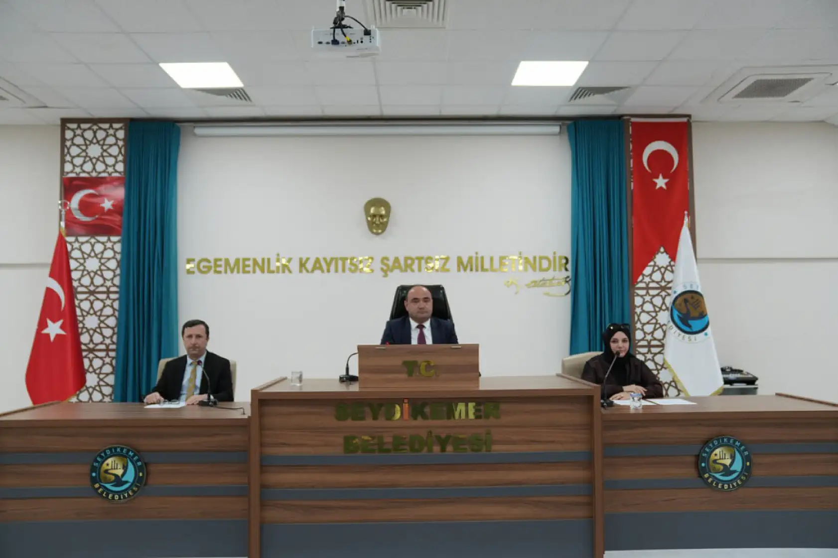 Başkan Akdenizli, Cengiz Çay'ı yad etti