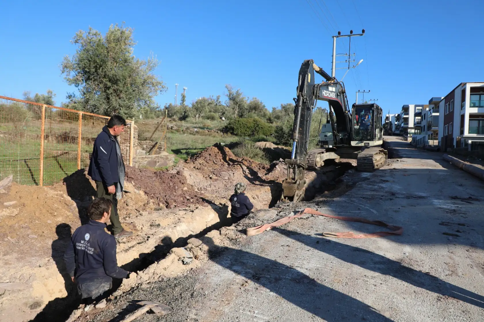 Bodrum Mumcular Mahallesinde İçme Suyu Hatları Yenileniyor