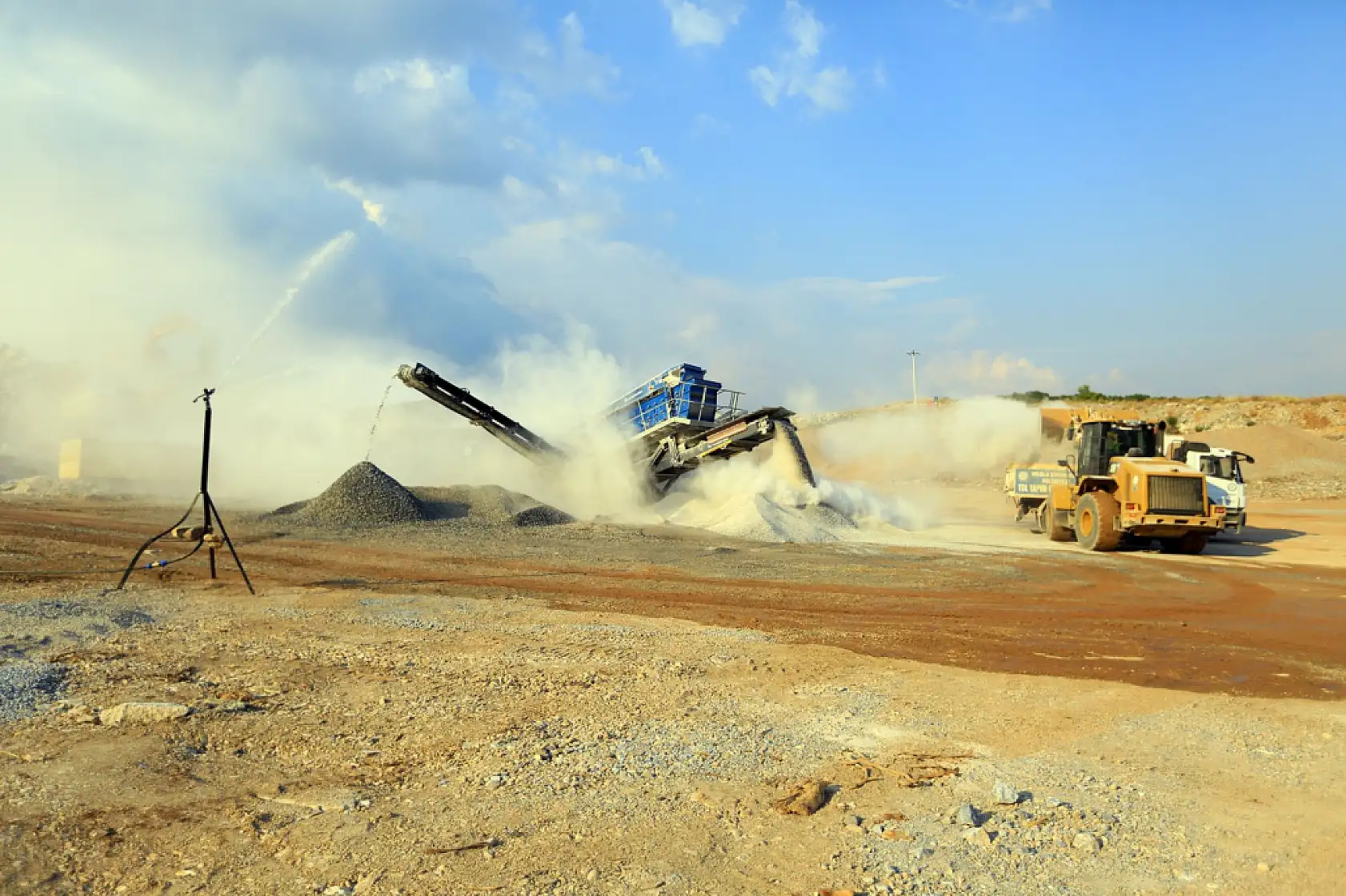 541 Futbol Sahası Büyüklüğünde Hafriyat Bertaraf Edildi 