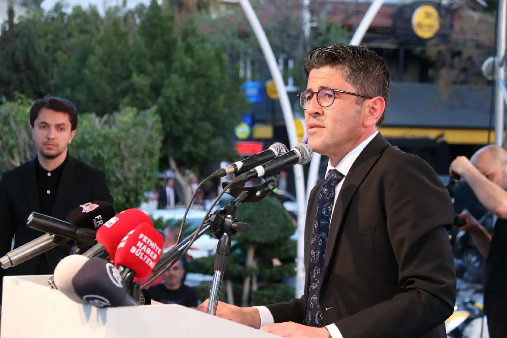 Bakan Özhaseki, 'Fethiye'yi Hizmetlerle Tanıştıralım'