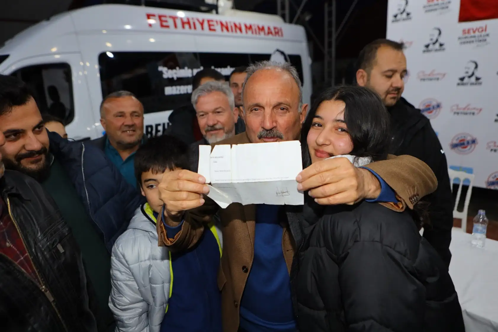 Saatcı 'Vatandaşa ve Personele Baskı Ters Teper'