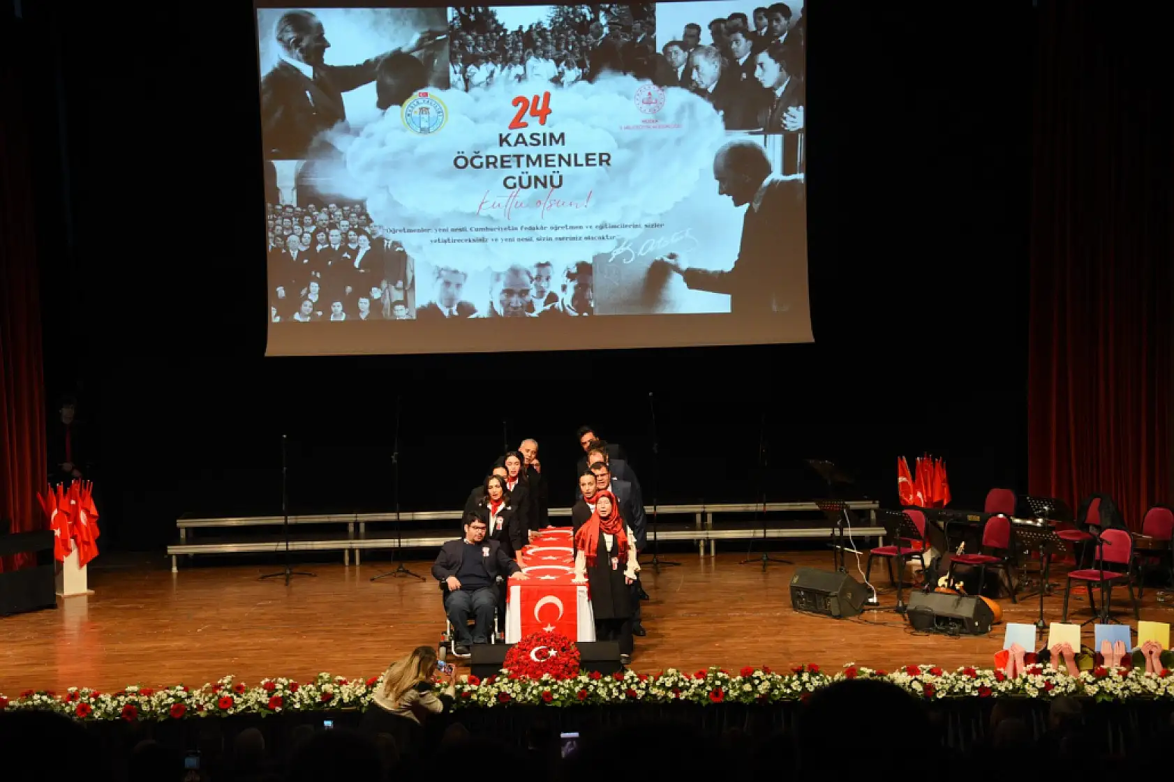 Muğla'da 24 Kasım Öğretmenler Günü kutlandı