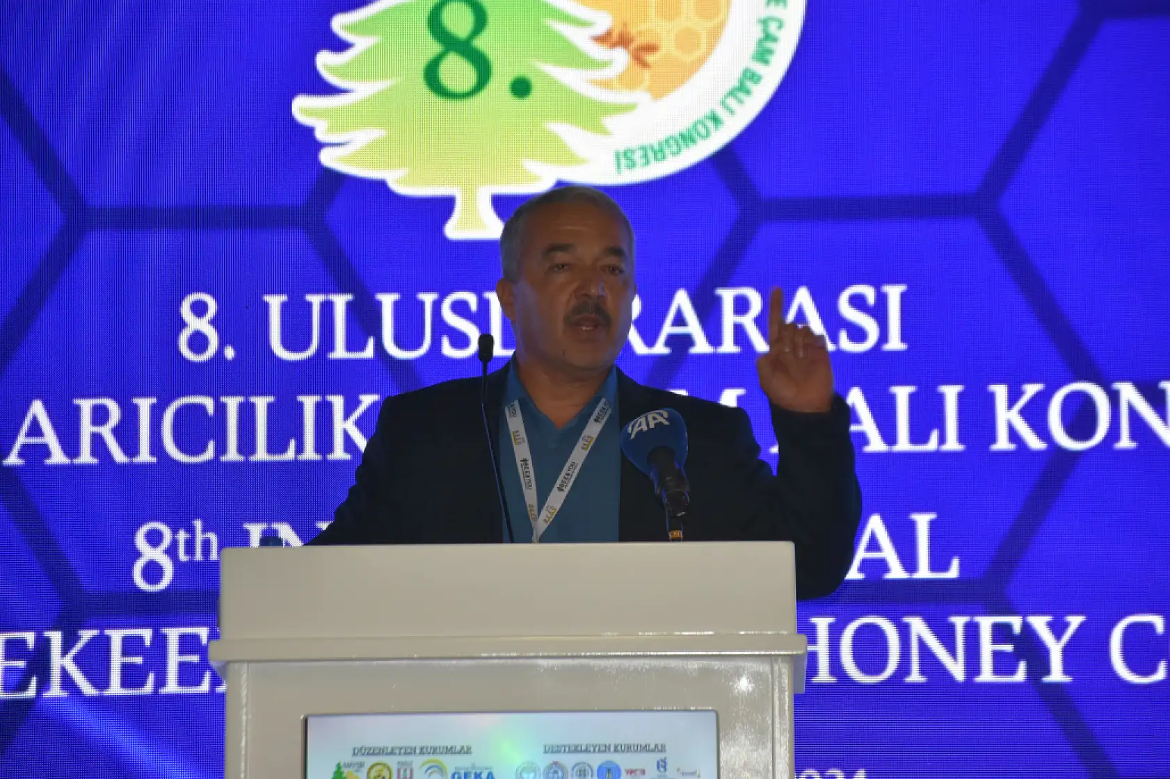 Uluslararası Muğla Arıcılık ve Çam Balı Kongresi başladı