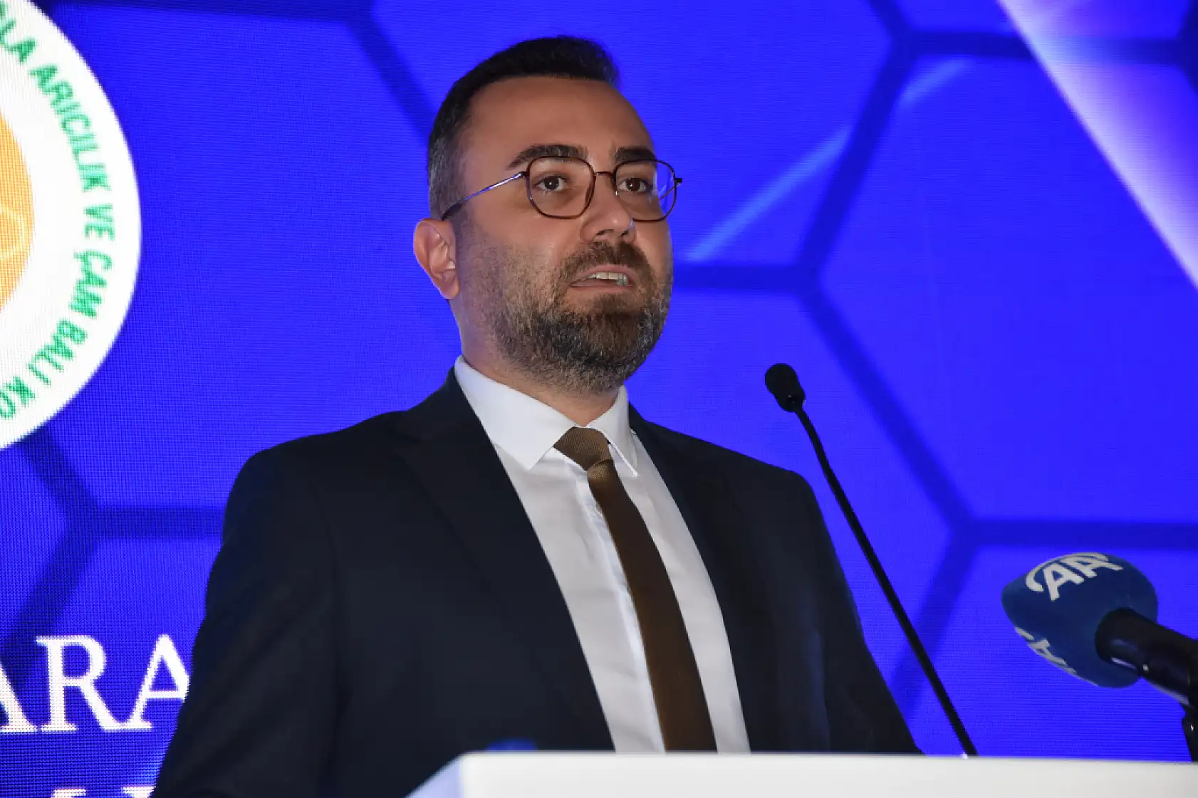 Uluslararası Muğla Arıcılık ve Çam Balı Kongresi başladı