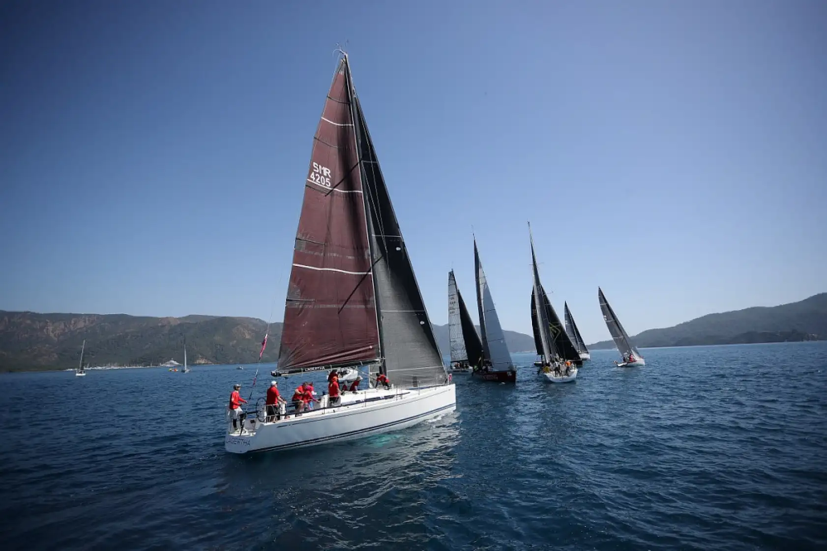 Yat yarışlarında Marmaris MIYC Kış Trofesi'nin 4. ayağı başladı