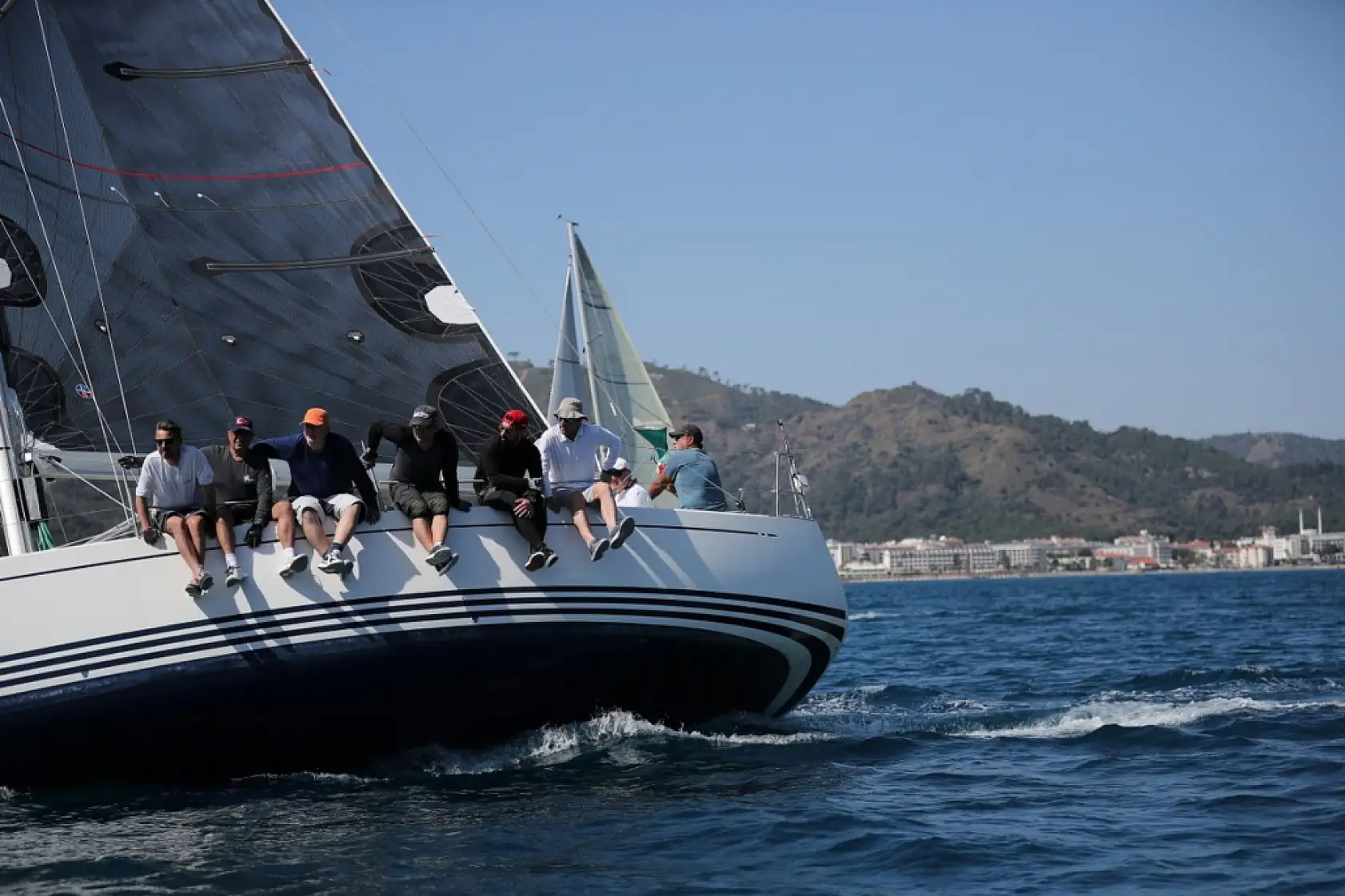 Yat yarışlarında Marmaris MIYC Kış Trofesi'nin 4. ayağı başladı