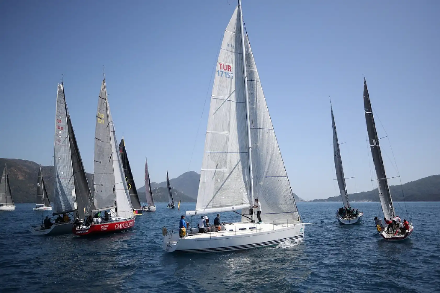 Yat yarışlarında Marmaris MIYC Kış Trofesi'nin 4. ayağı başladı