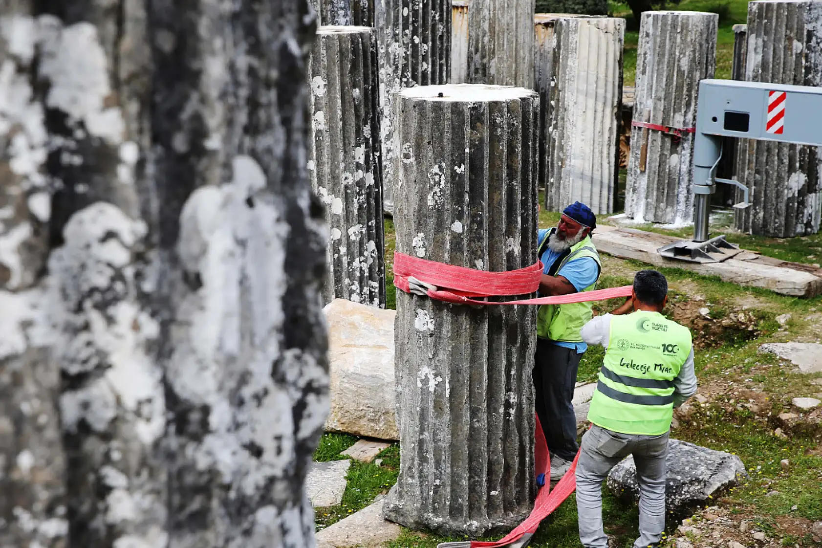 Zeus Tapınağı restore edilen sütunlarıyla eski ihtişamına kavuşacak