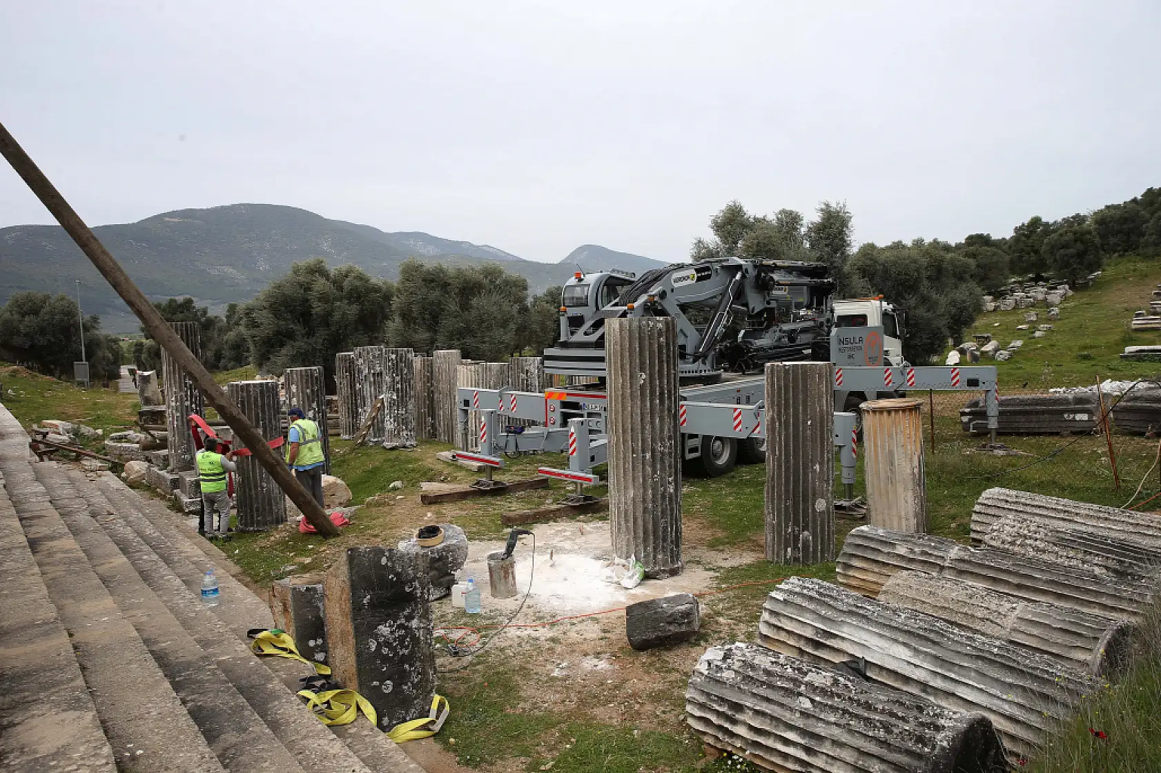 Zeus Tapınağı restore edilen sütunlarıyla eski ihtişamına kavuşacak