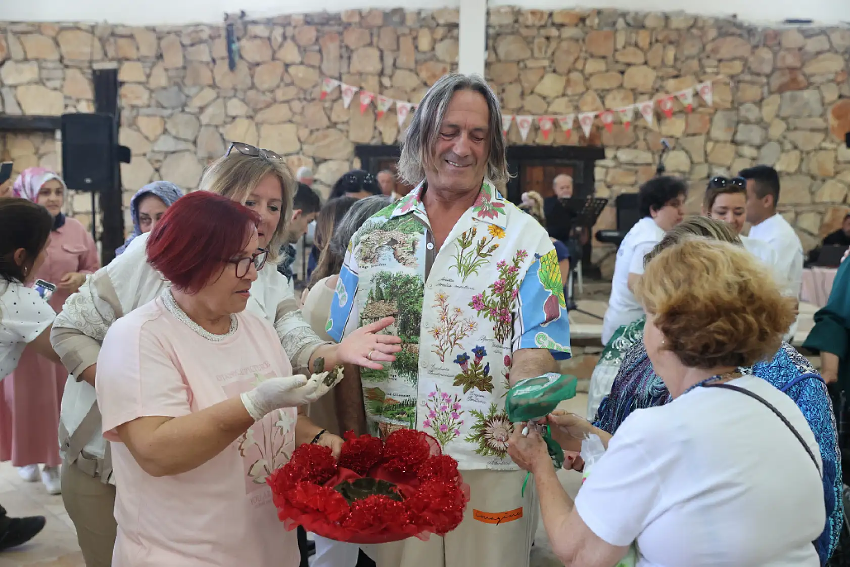 Muğla'da engelli bireyler için asker eğlencesi düzenlendi