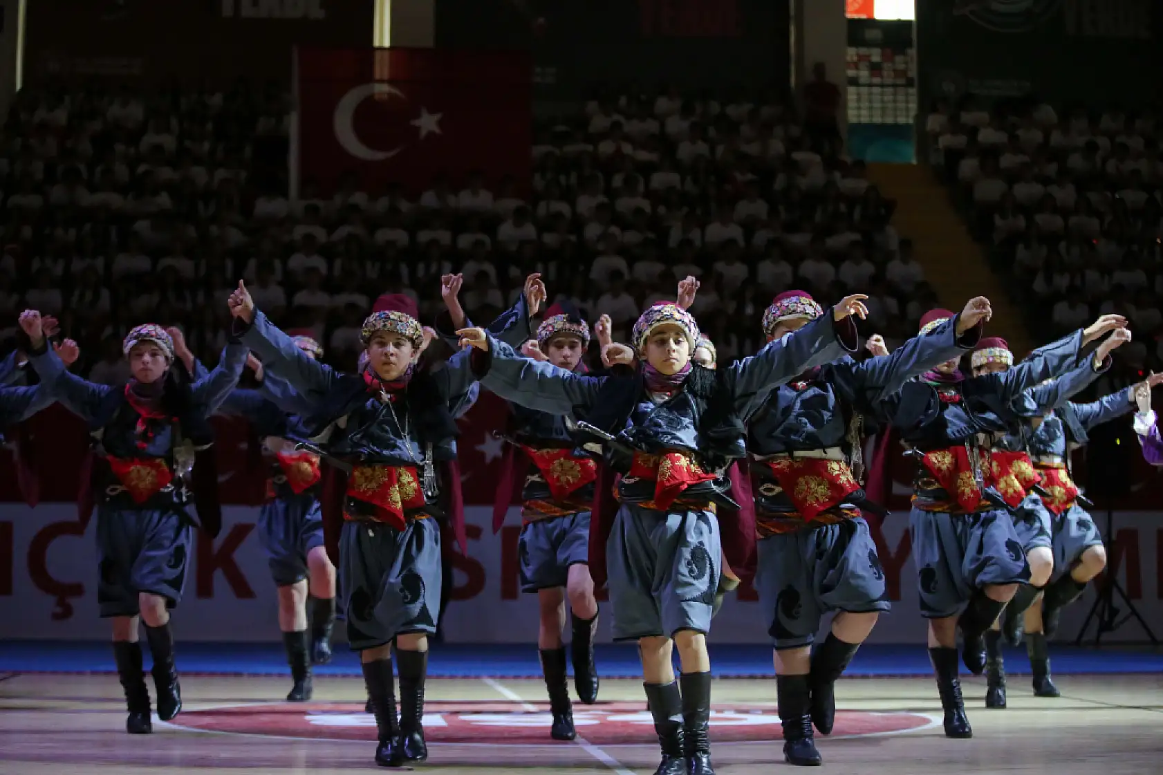 Muğla'da 19 Mayıs Atatürk'ü Anma, Gençlik ve Spor Bayramı kutlandı