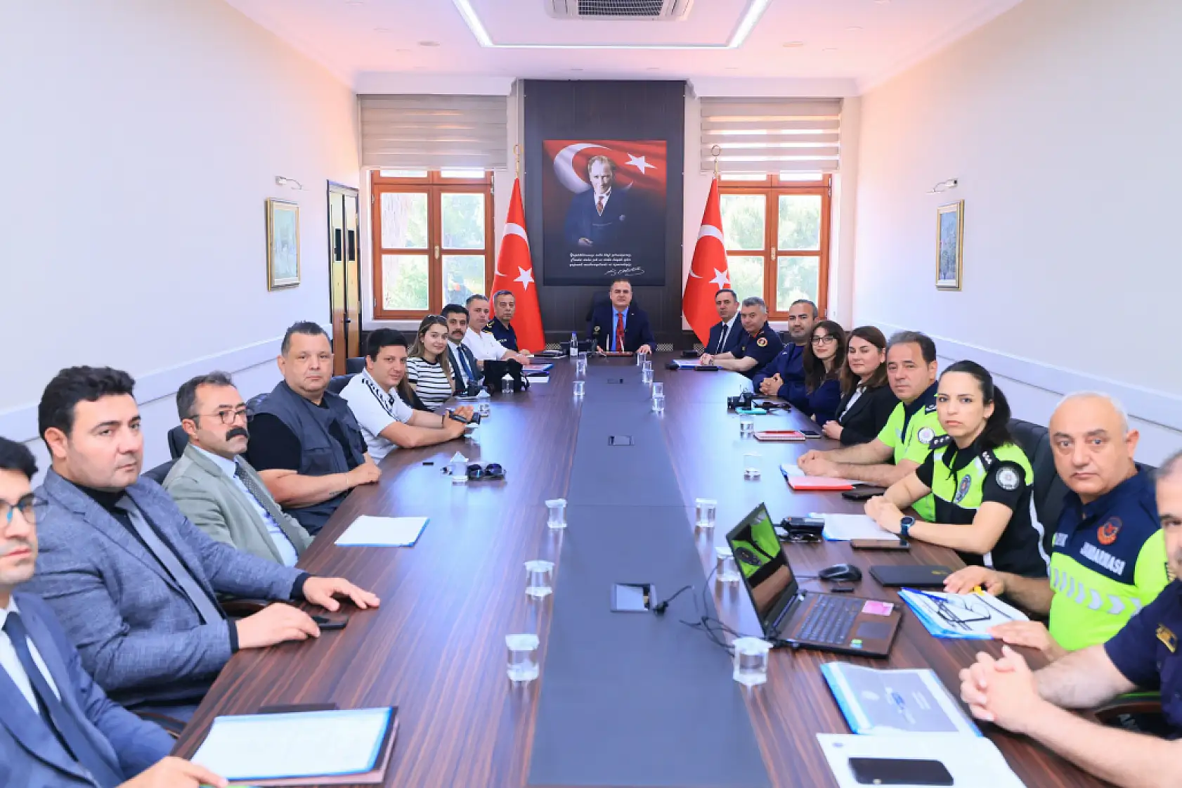 Muğla'da sokak hayvanları ve yaban domuzlarına karşı önlemler artırılacak