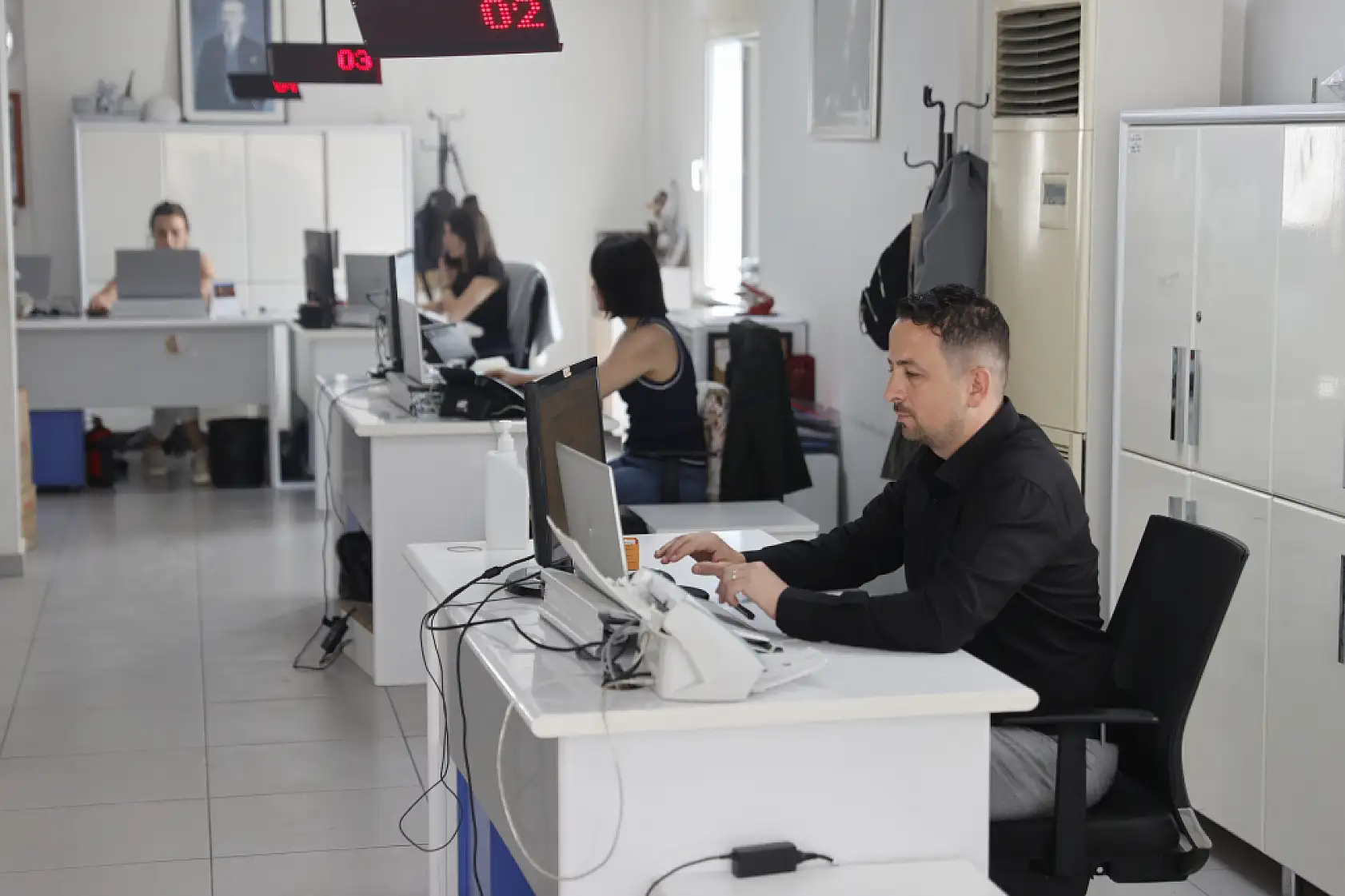 Konut sitelerindeki yeni uygulamalar elektrikli şarj istasyonlarının gelişimini artırıyor