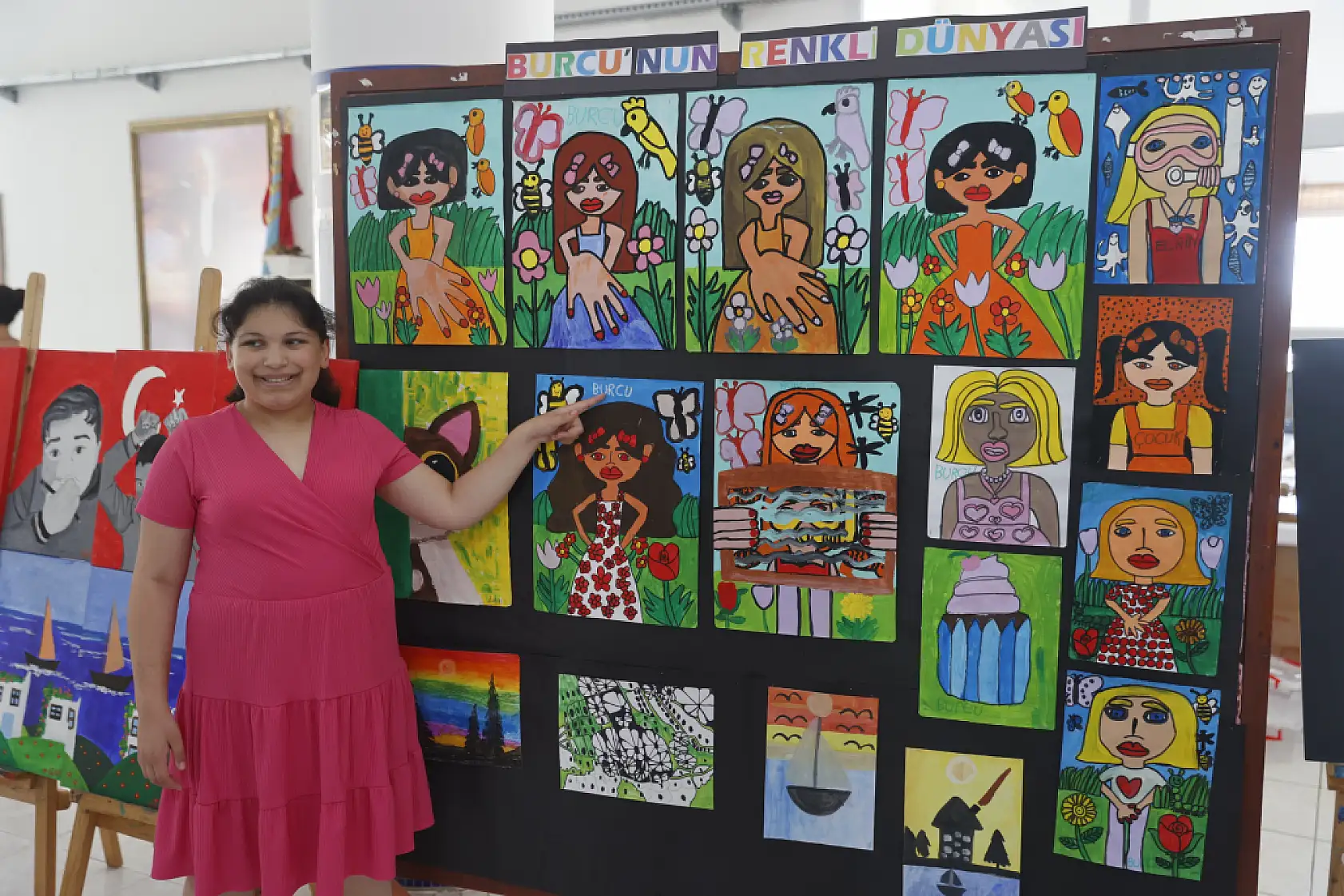 Bodrum'da özel eğitim sınıfı öğrencilerinin yıl sonu resim sergisi açıldı