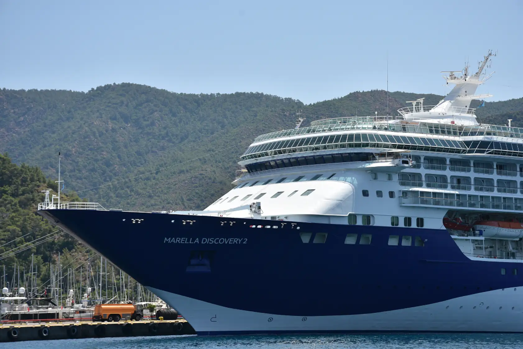 Yolcu gemisi 'Marella Discovery 2' ile Marmaris'e 1797 turist geldi