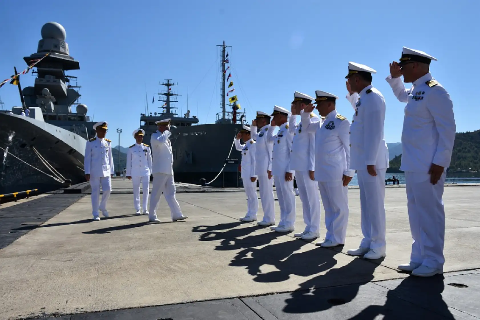 NATO Daimi Deniz Görev Grubu-2'nin komutası Türkiye'den İtalya'ya geçti