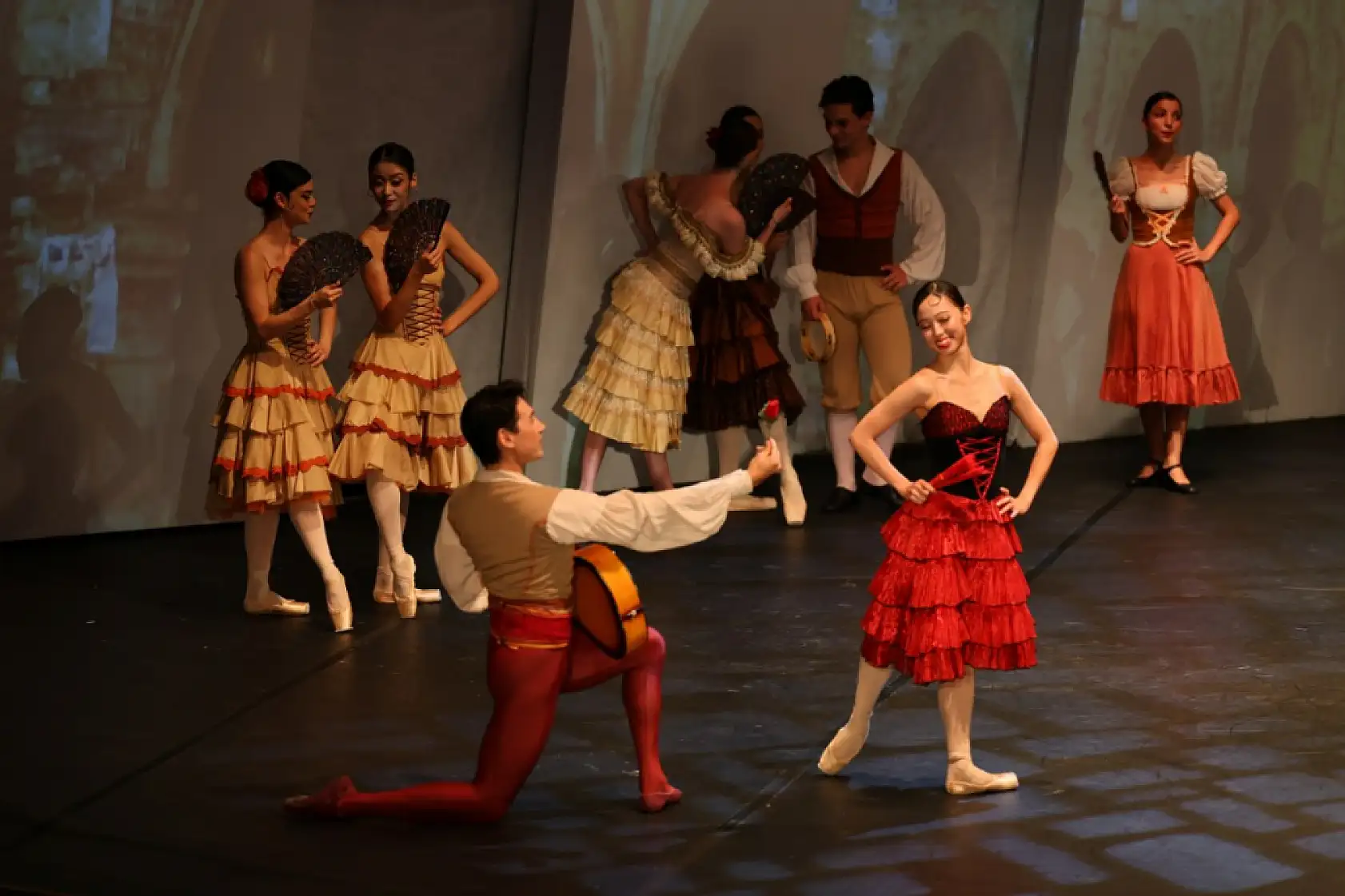 22. Uluslararası Bodrum Bale Festivali, 'Don Kişot' balesiyle devam etti