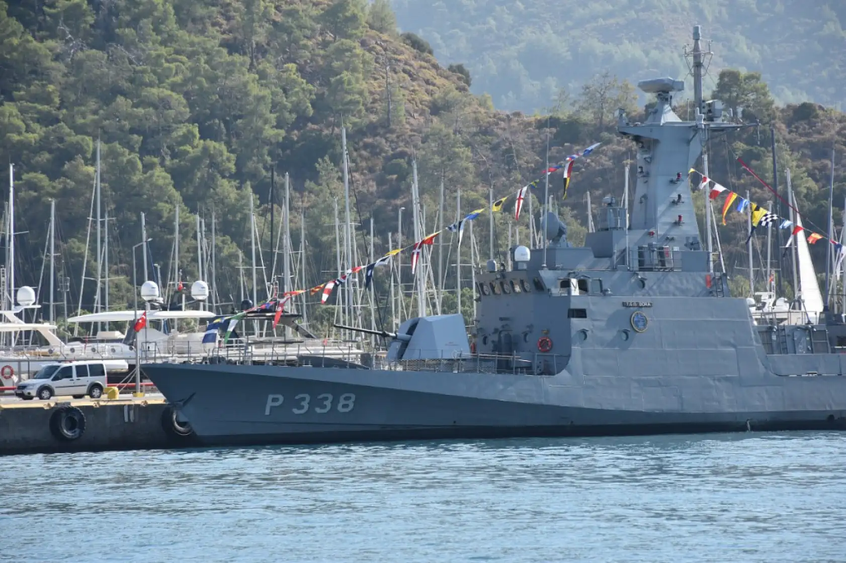 TCG Bora hücumbotu Muğla'da ziyarete açıldı