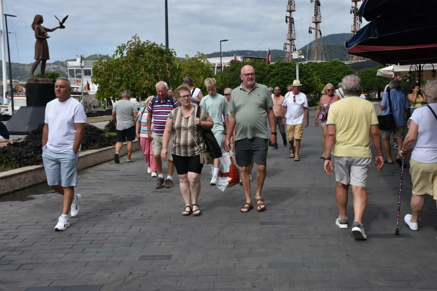 'Marella Discovery 2' kruvaziyeri Marmaris'e 1695 turist getirdi