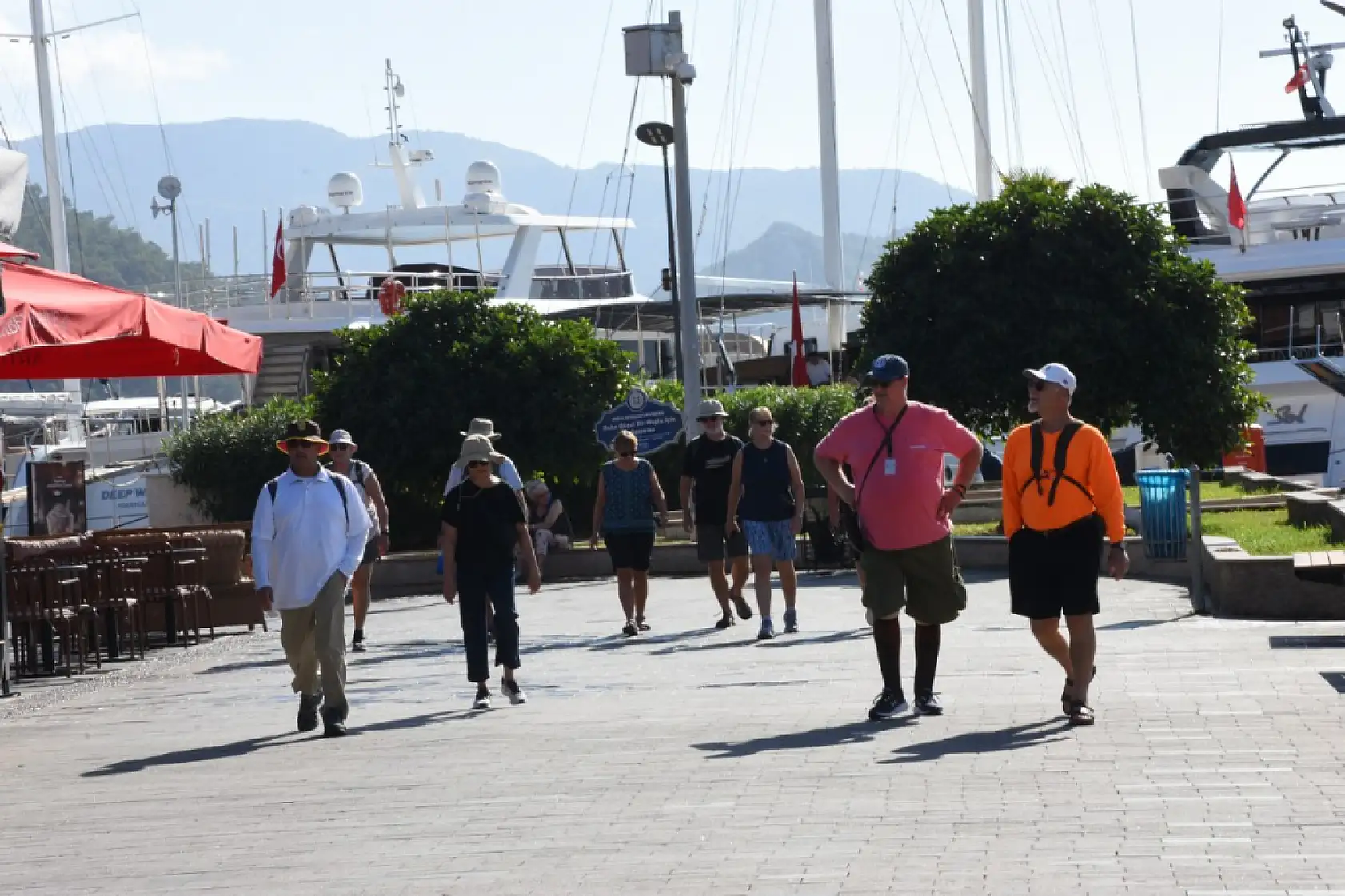 'MS Nieuw Statendam' kruvaziyeri Marmaris'e 2 bin 594 turist getirdi