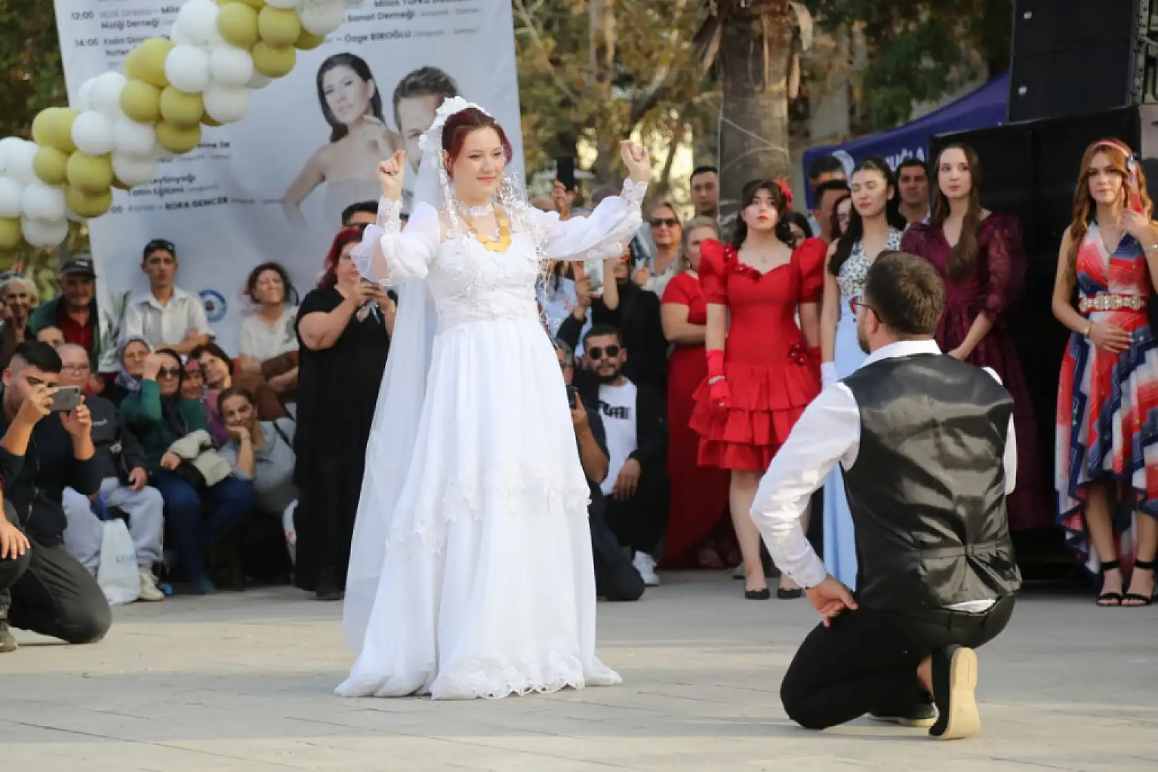Muğla'da '11. Uluslararası Milas Zeytin Hasat Şenliği' sona erdi