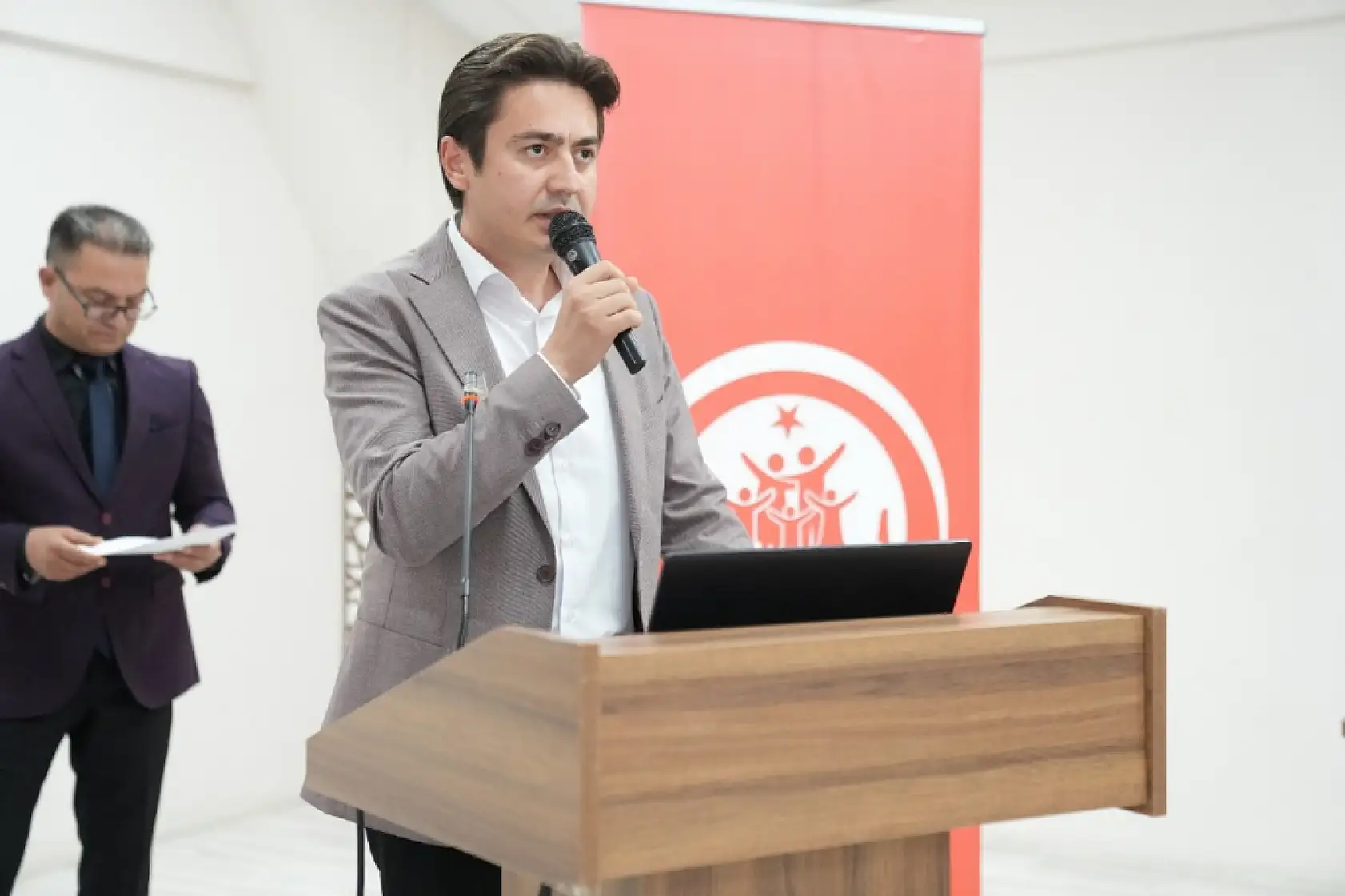 Seydikemer'de Kadına Yönelik Şiddete Karşı Uluslararası Mücadele Günü Etkinliği