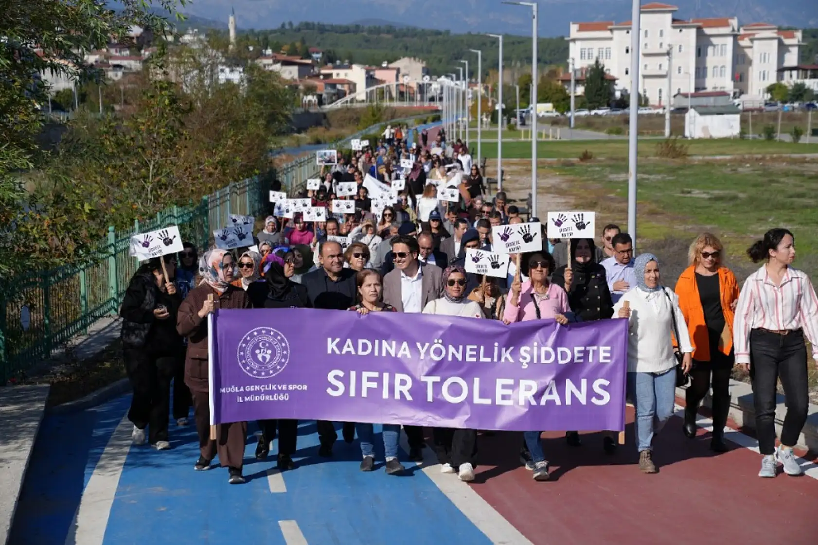 Seydikemer'de Kadına Yönelik Şiddete Karşı Uluslararası Mücadele Günü Etkinliği
