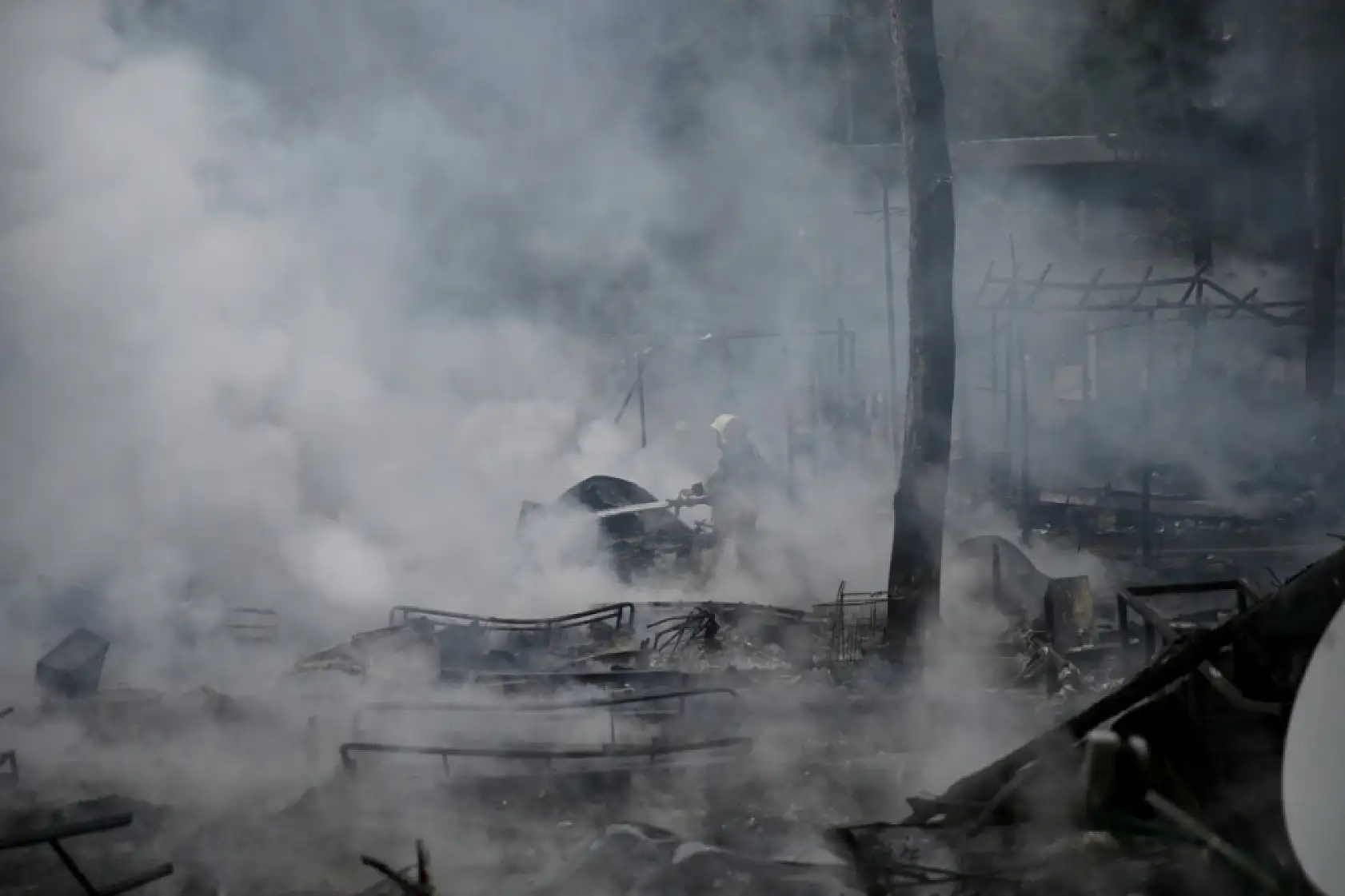 Fethiye'de kamp alanında çıkan yangın kontrol altına alındı