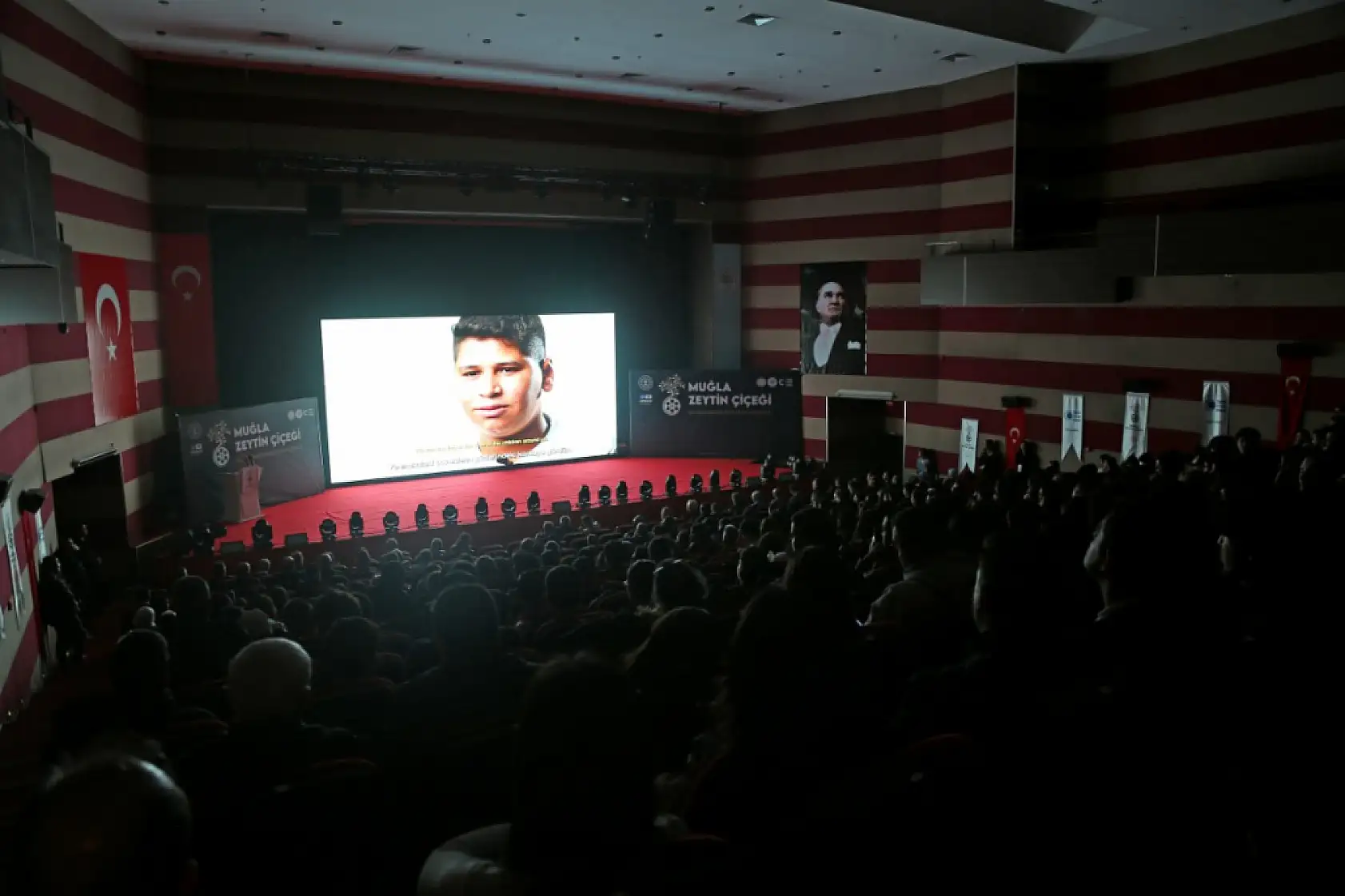 Muğla'da Zeytin Çiçeği Uluslararası Kısa Film Yarışması ödülleri sahiplerini buldu