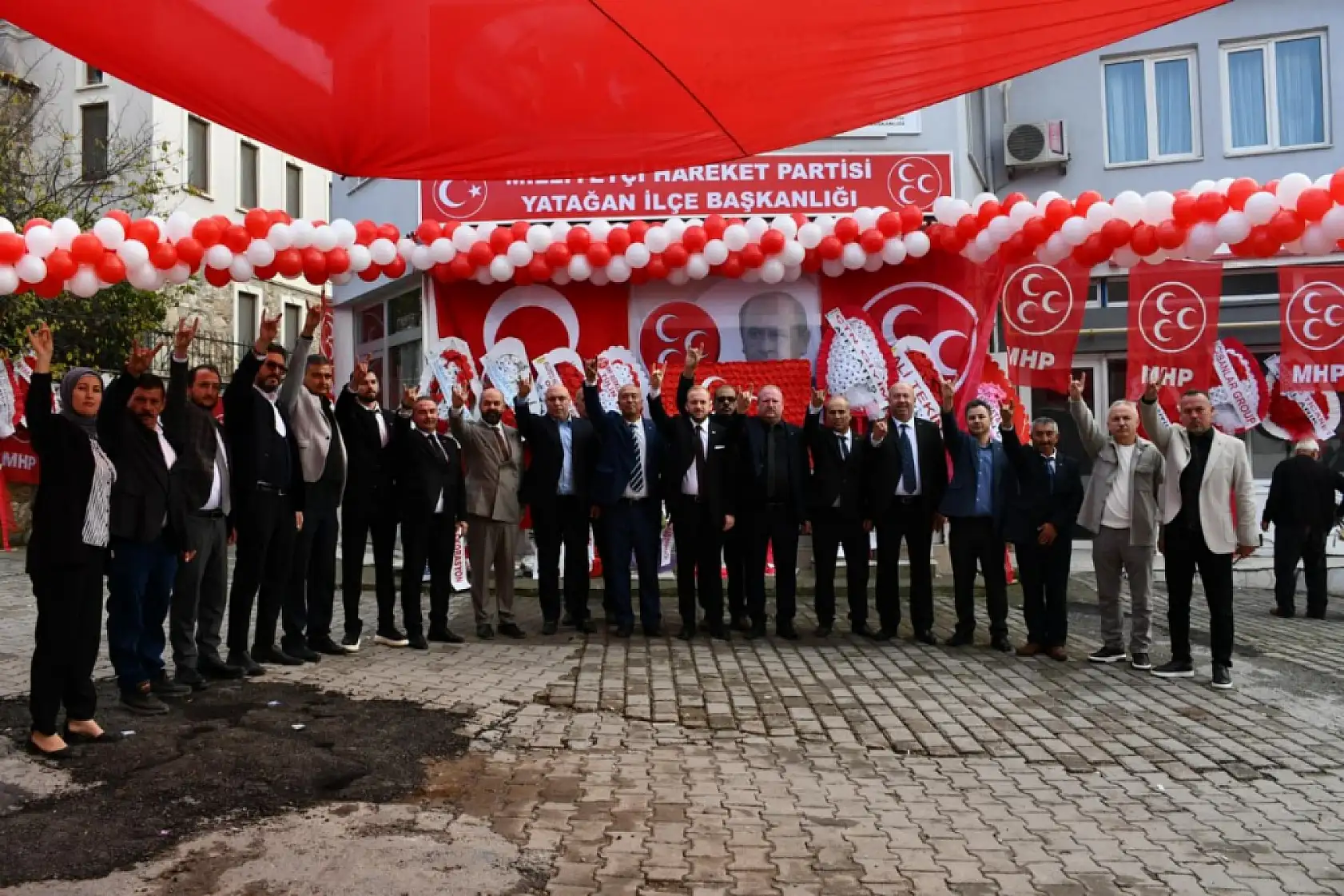 Muğla'da MHP Yatağan İlçe Başkanlığı binası açıldı