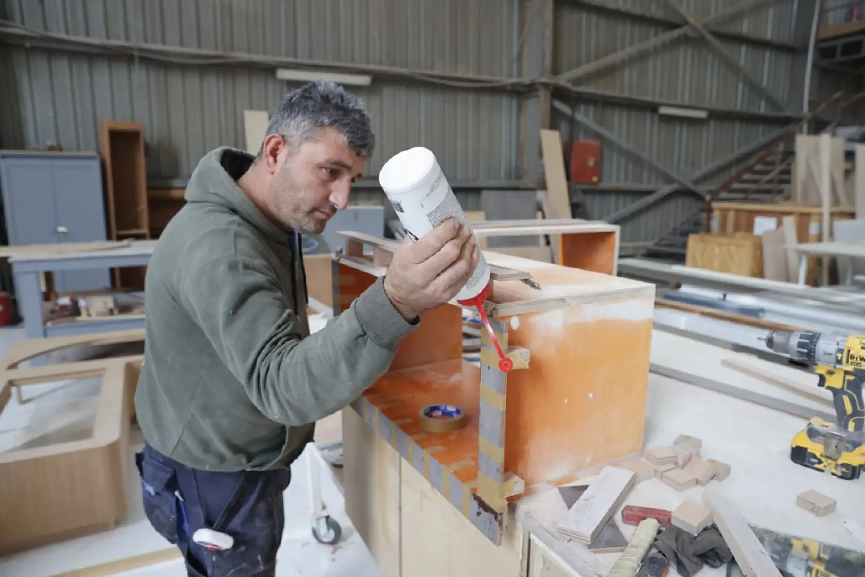 Bodrum'da yat imalatı kış aylarında da aralıksız sürüyor