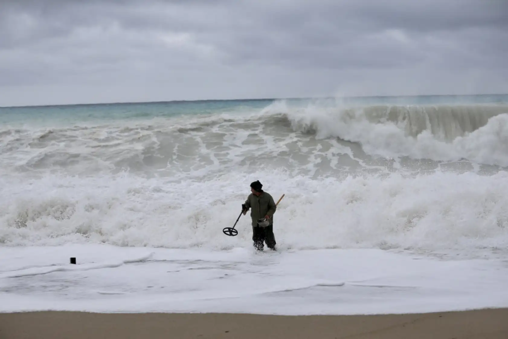 Fethiye'de sağanak sonrası Ölüdeniz'in rengi değişti