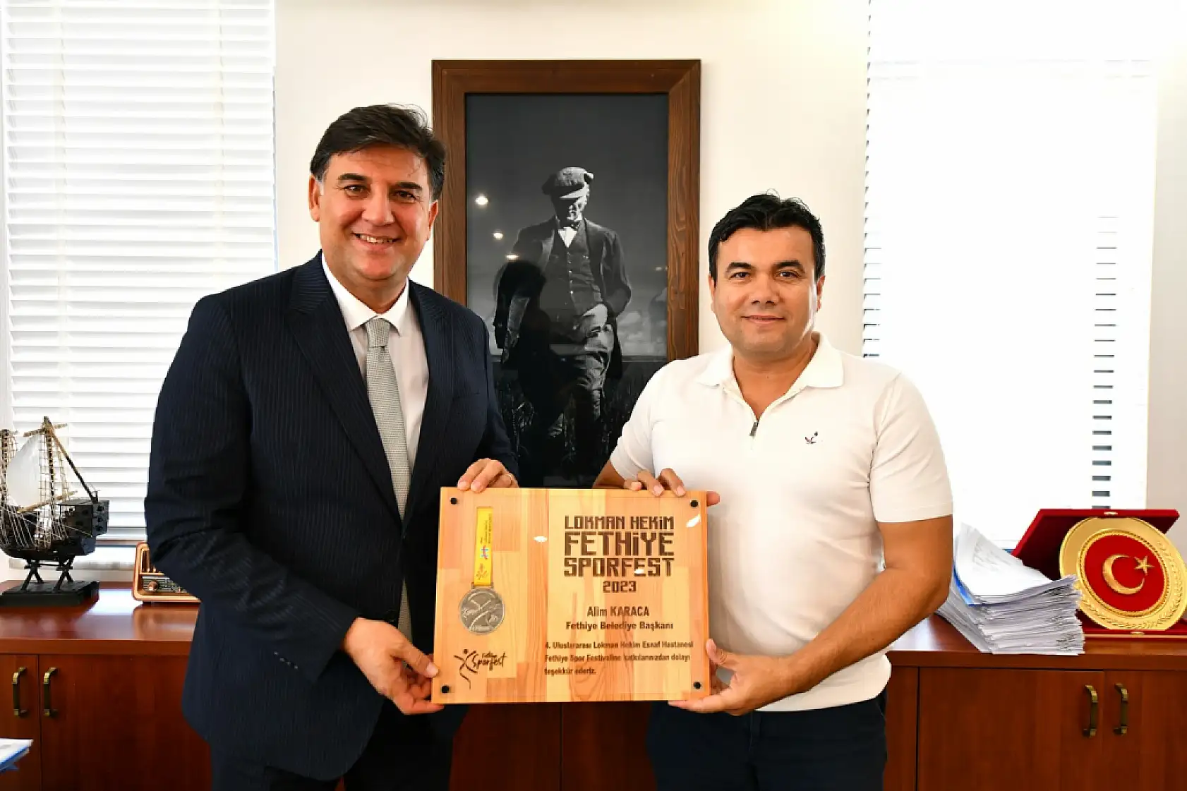Fethiyespor Heyeti Başkan Karaca'yı Ziyaret Etti