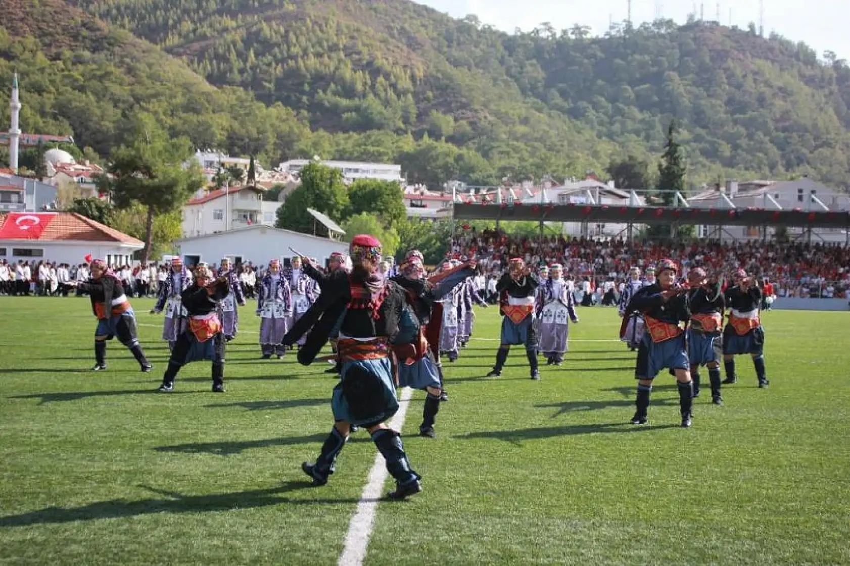 Cumhuriyet'in 100. yılı törenlerle kutlandı