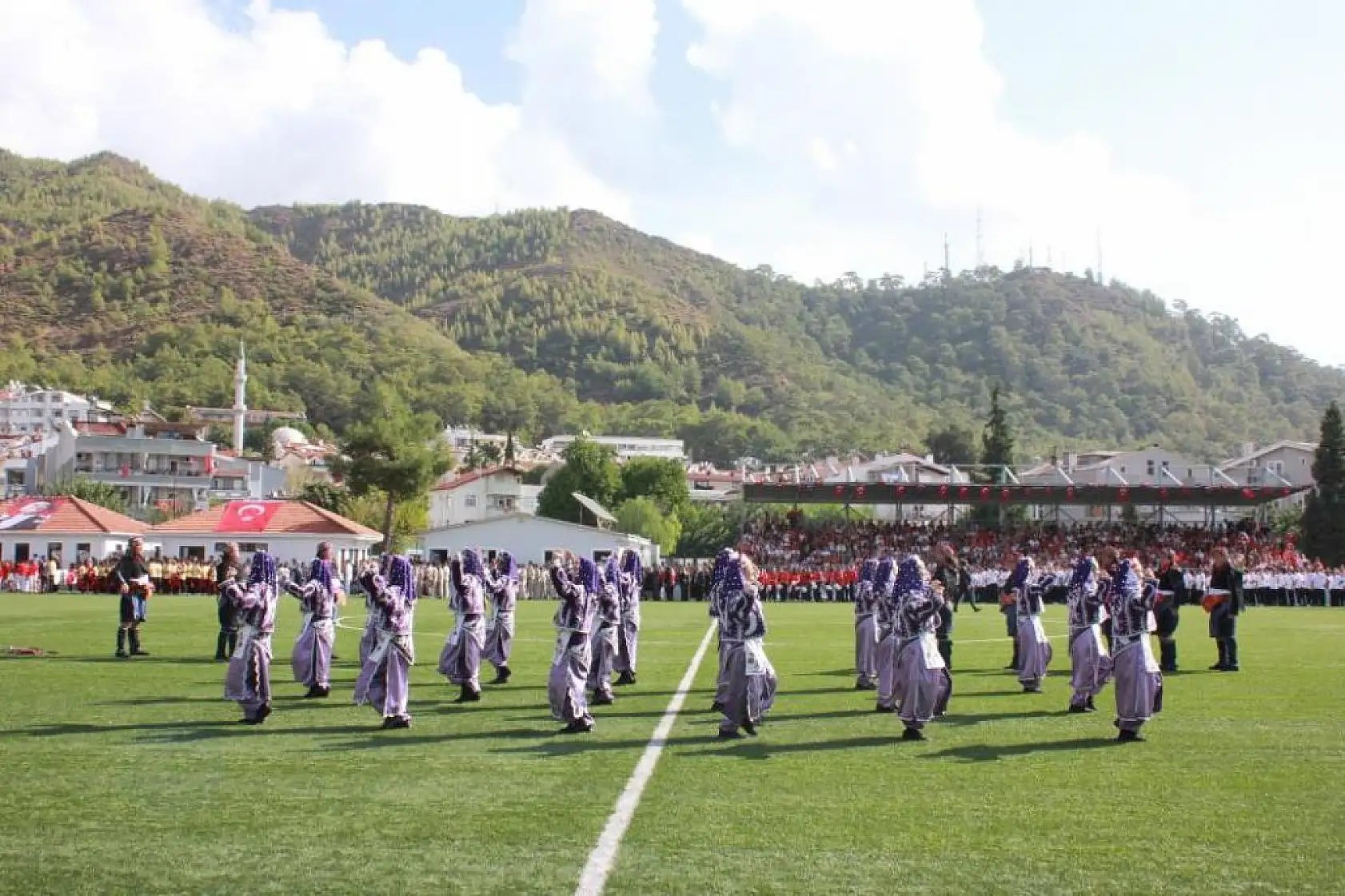 Cumhuriyet'in 100. yılı törenlerle kutlandı