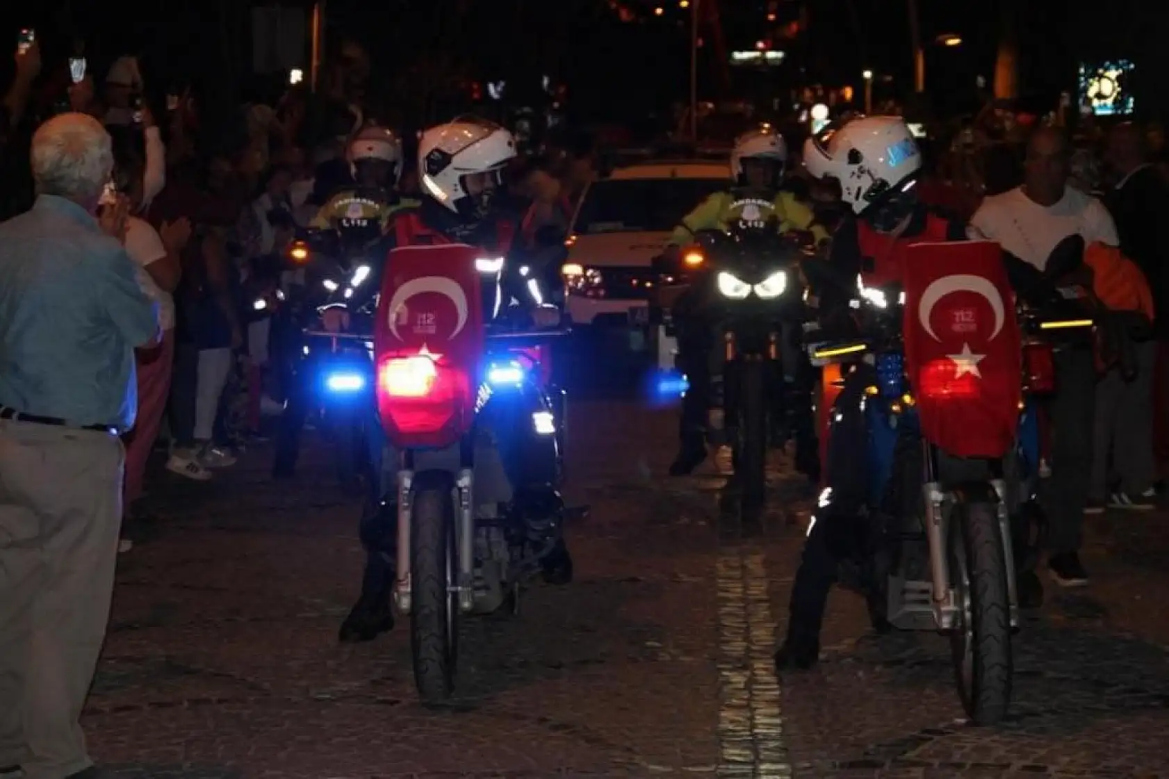 100. yıl coşkusu tavan yaptı