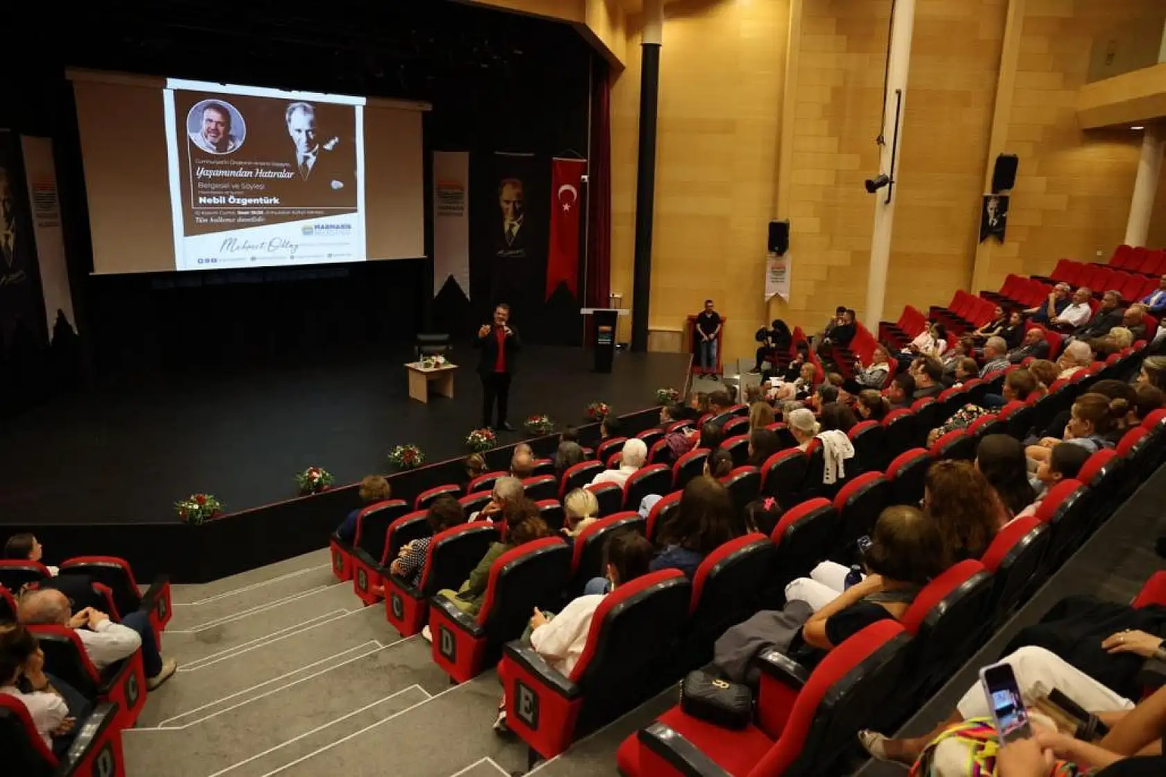 'Atatürk'ün yaşamından hatıralar söyleşisi'