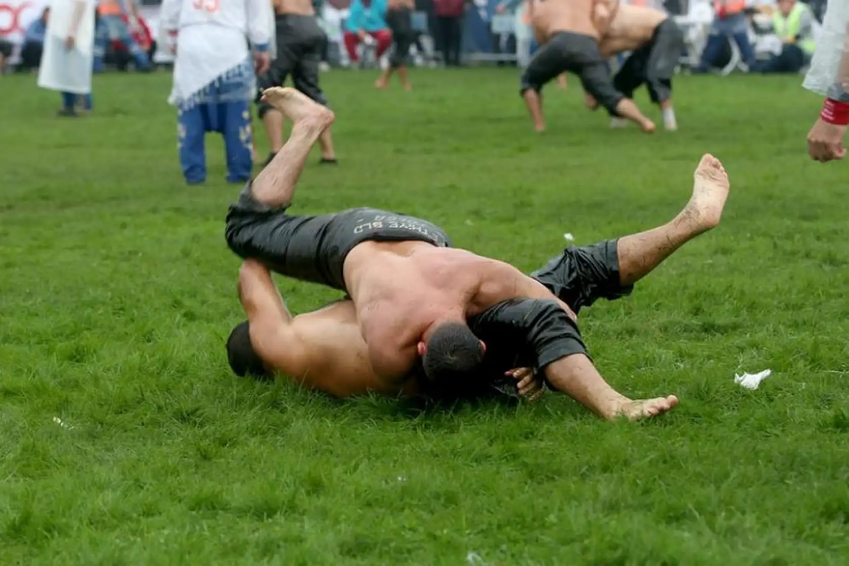 Fethiye Ramazan Çatal Yağlı Güreşlerini 'Mustafa Batu' Kazandı